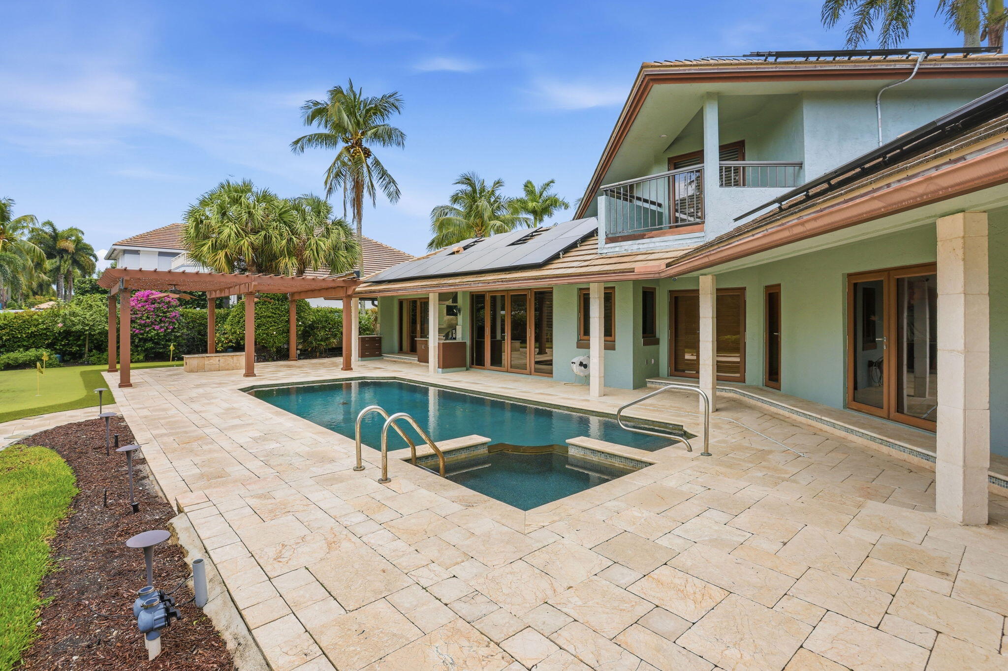 PINE TREE GOLF CLUB - Residential
