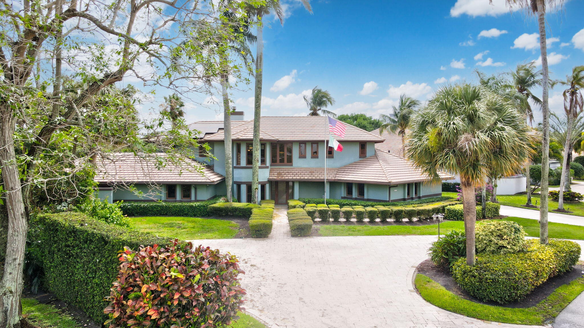 PINE TREE GOLF CLUB - Residential