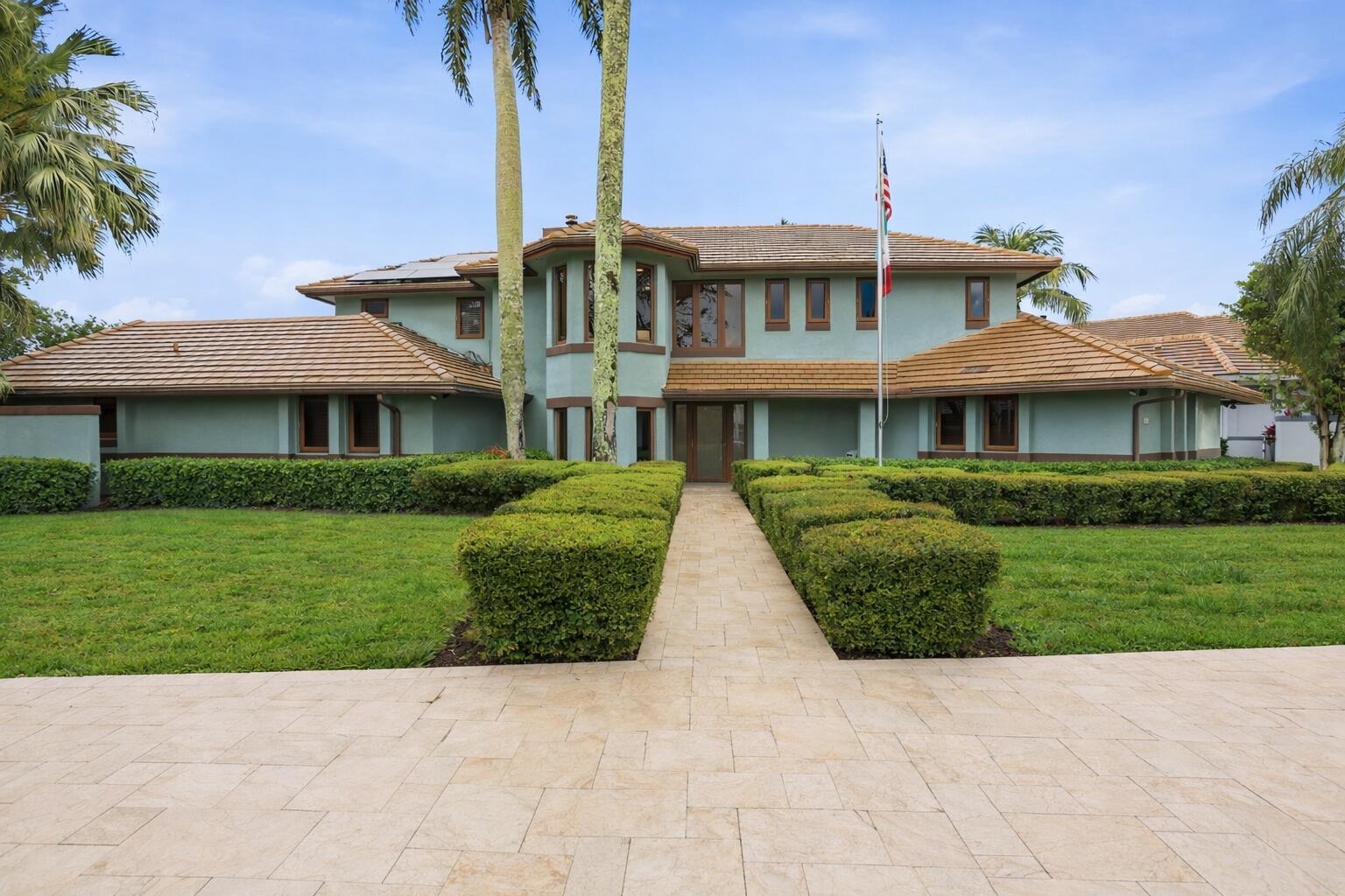 PINE TREE GOLF CLUB - Residential