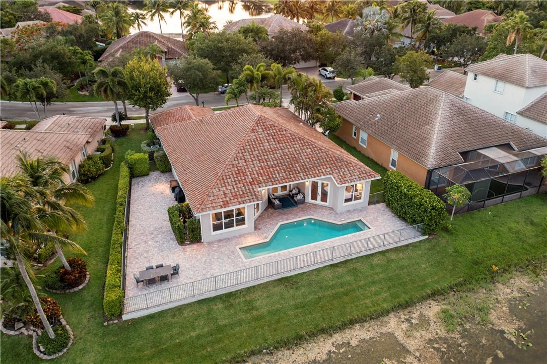 PARKLAND ISLES - Residential