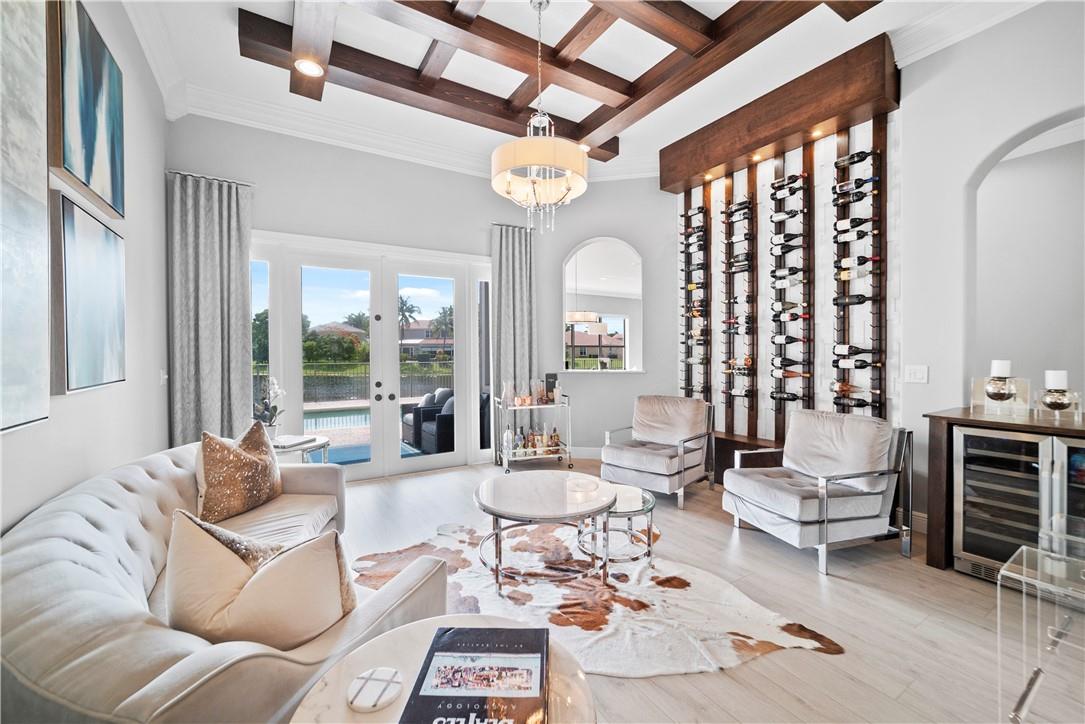 PARKLAND ISLES - Residential
