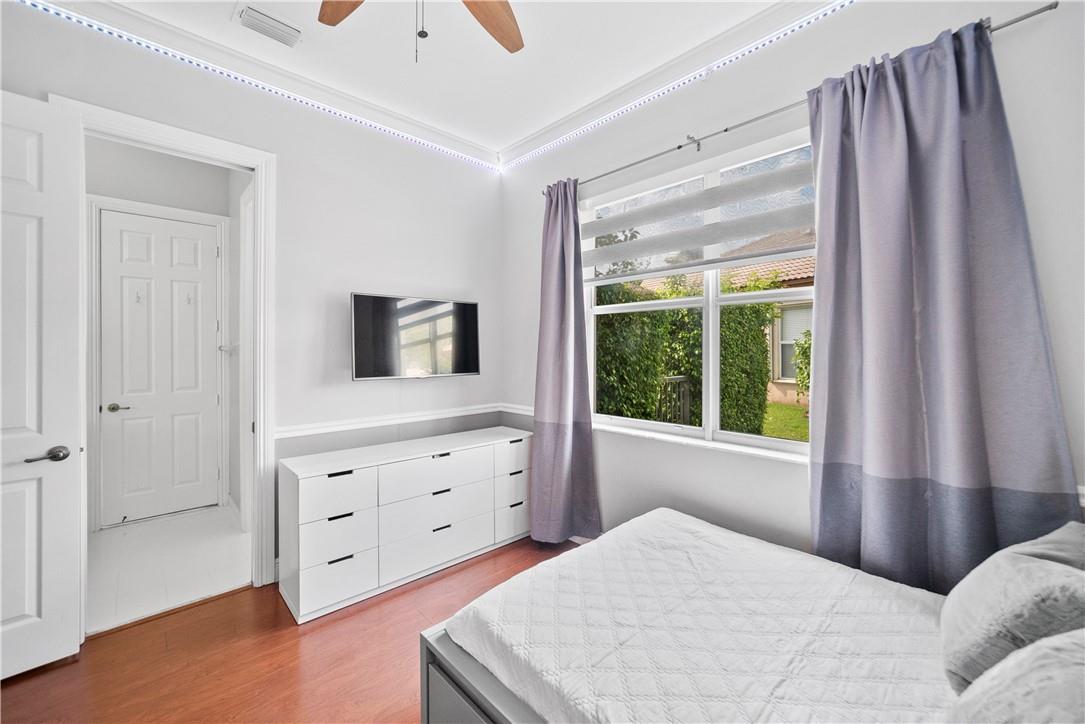 PARKLAND ISLES - Residential