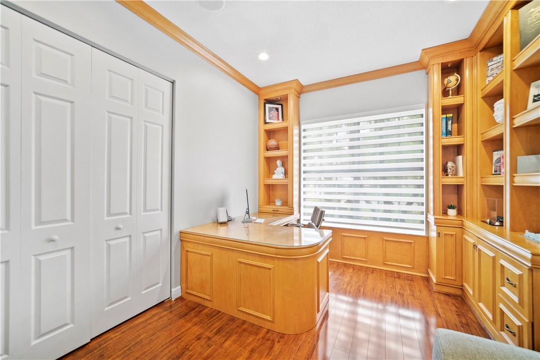 PARKLAND ISLES - Residential