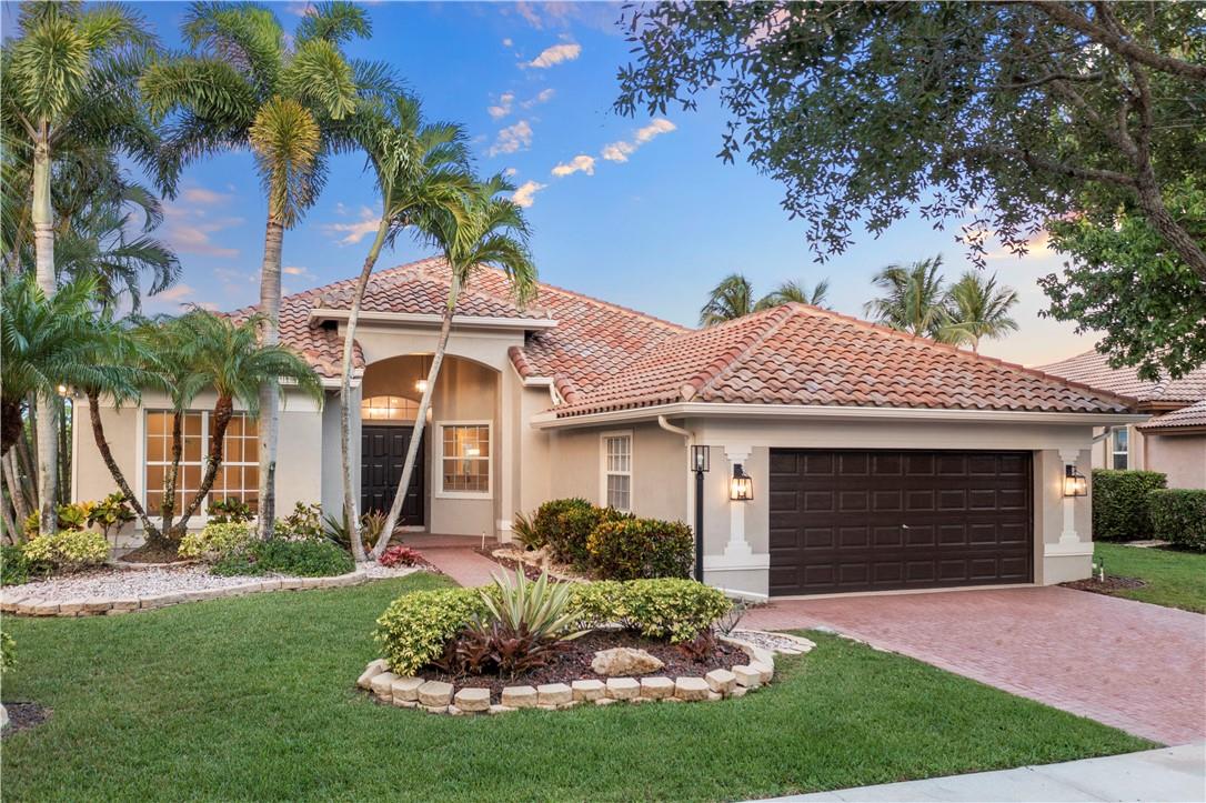 PARKLAND ISLES - Residential