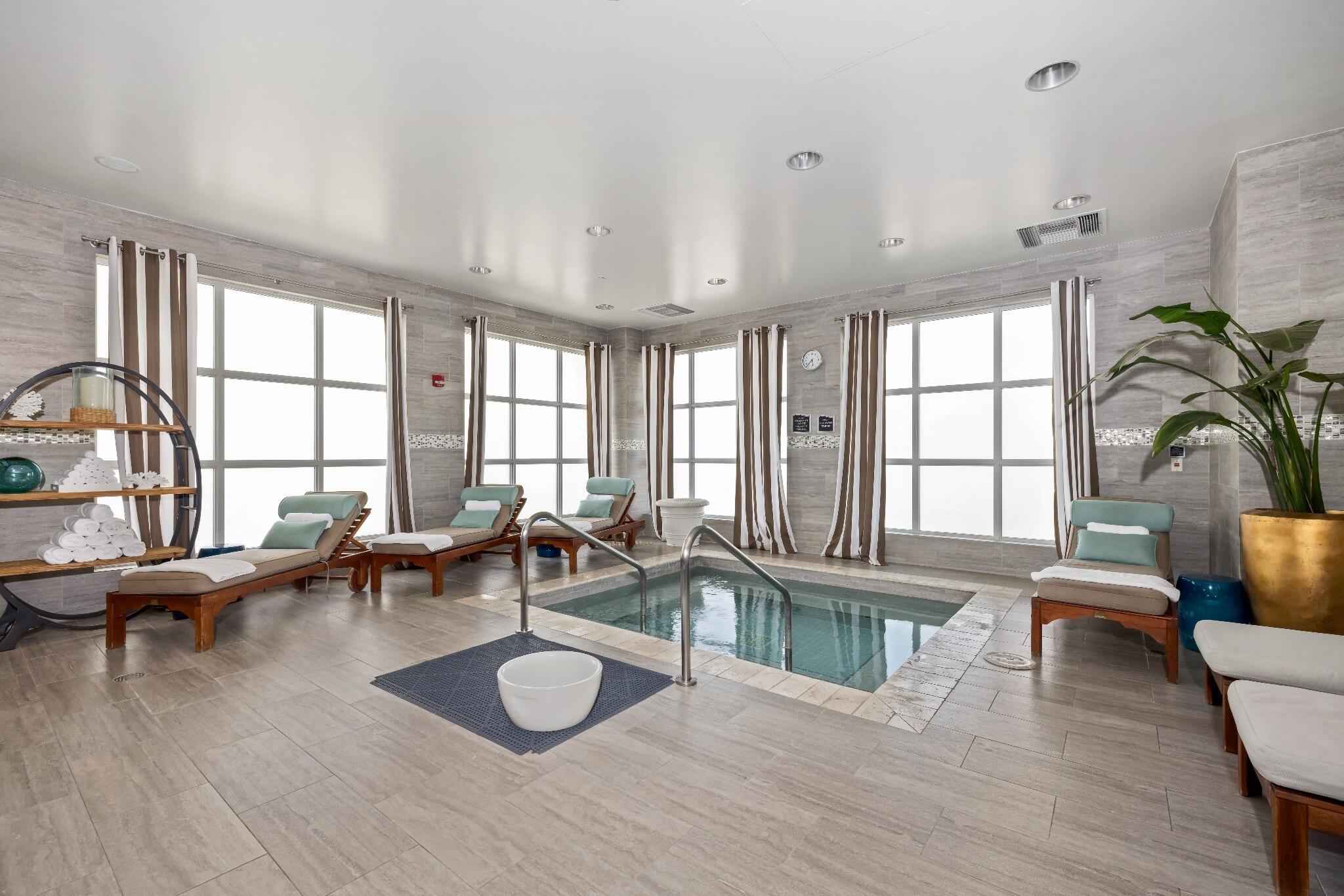 WINDSOR PARKE / POLO CLUB - Residential