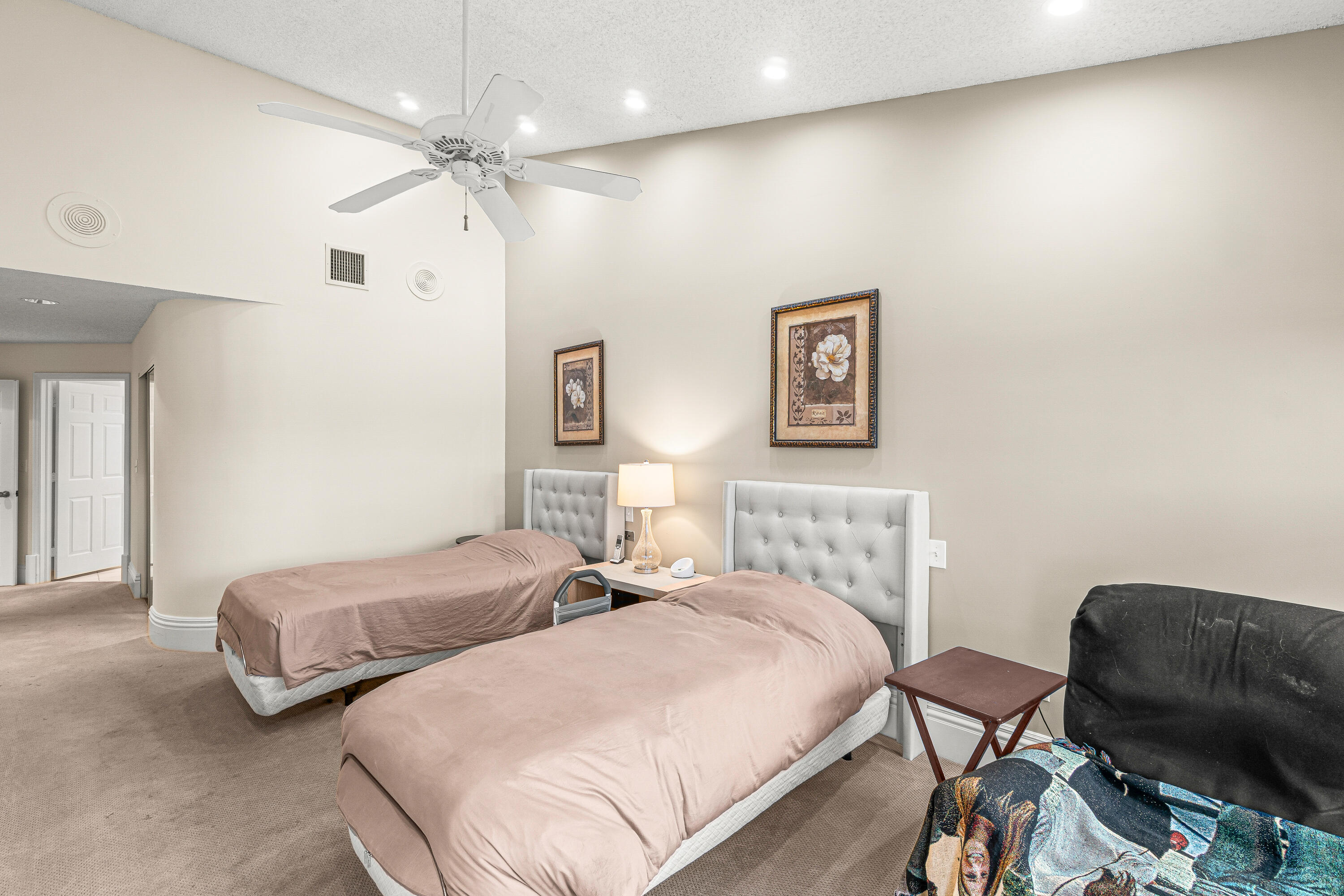 WINDSOR PARKE / POLO CLUB - Residential