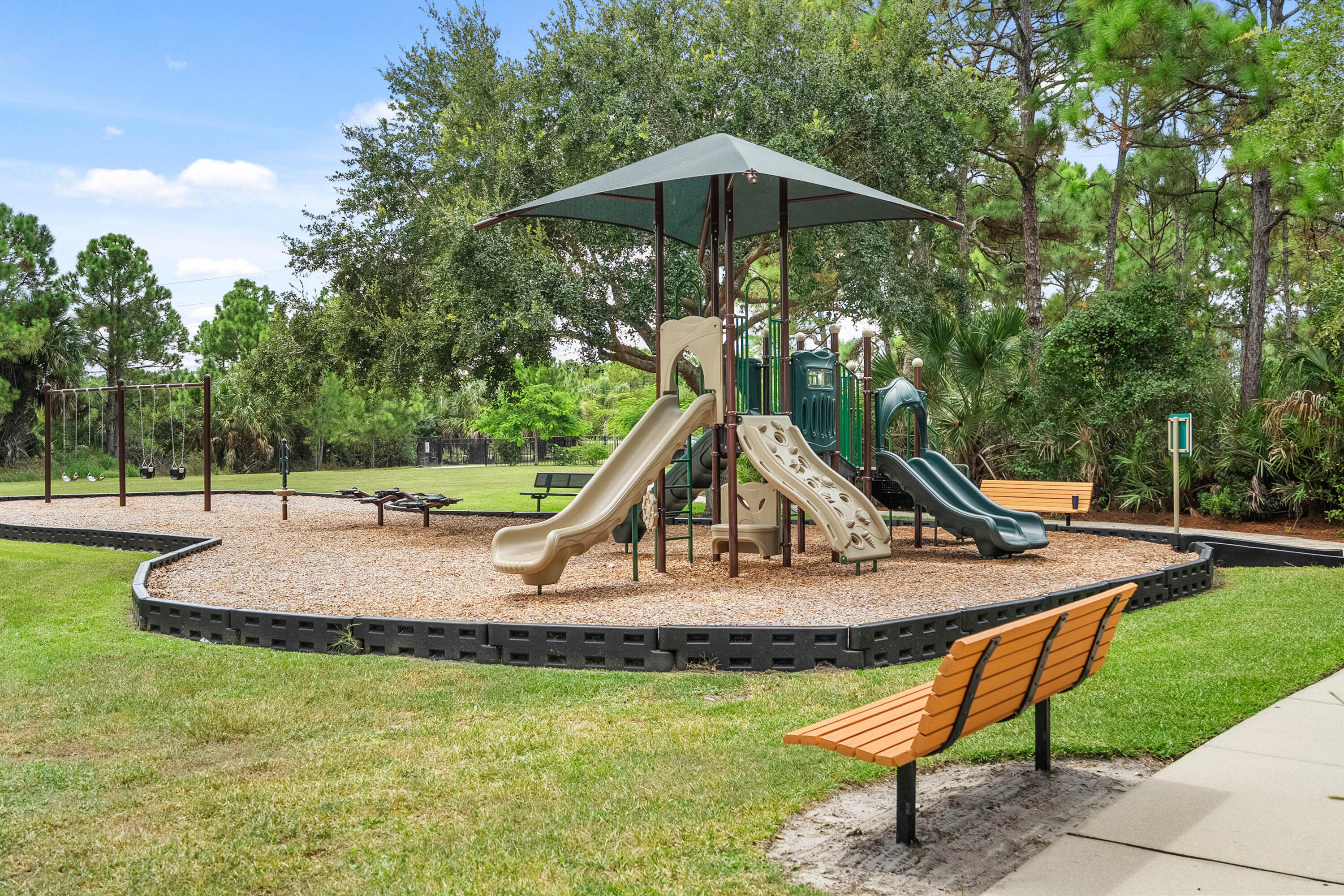 HIGHLANDS RESERVE - Residential