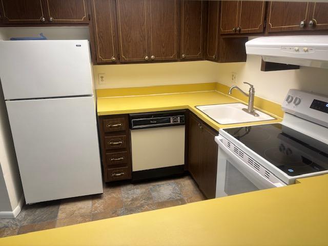 RIVER KEY CONDO - Residential Lease