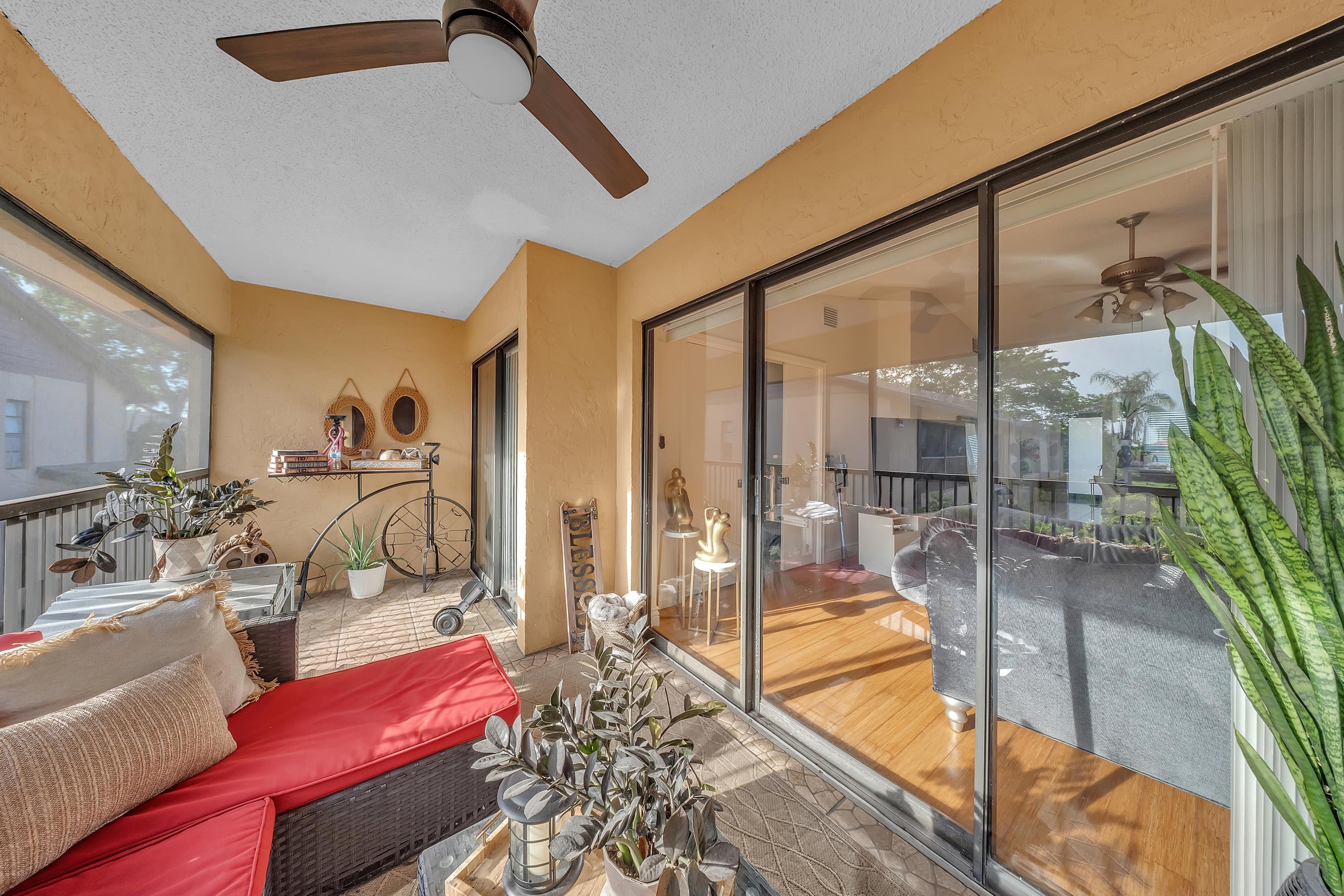 WOODLAKE ISLES NORTH CONDO - Residential