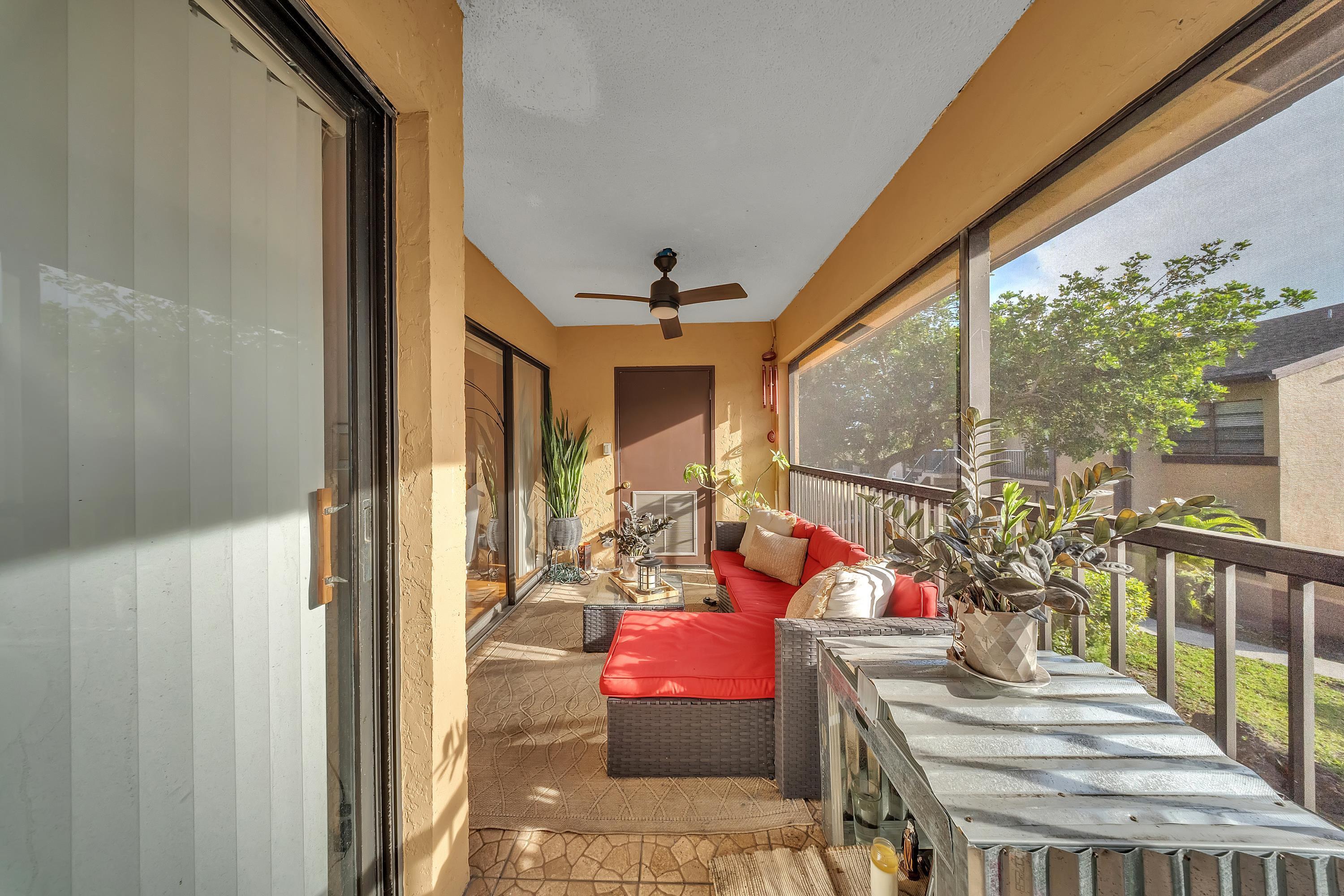 WOODLAKE ISLES NORTH CONDO - Residential