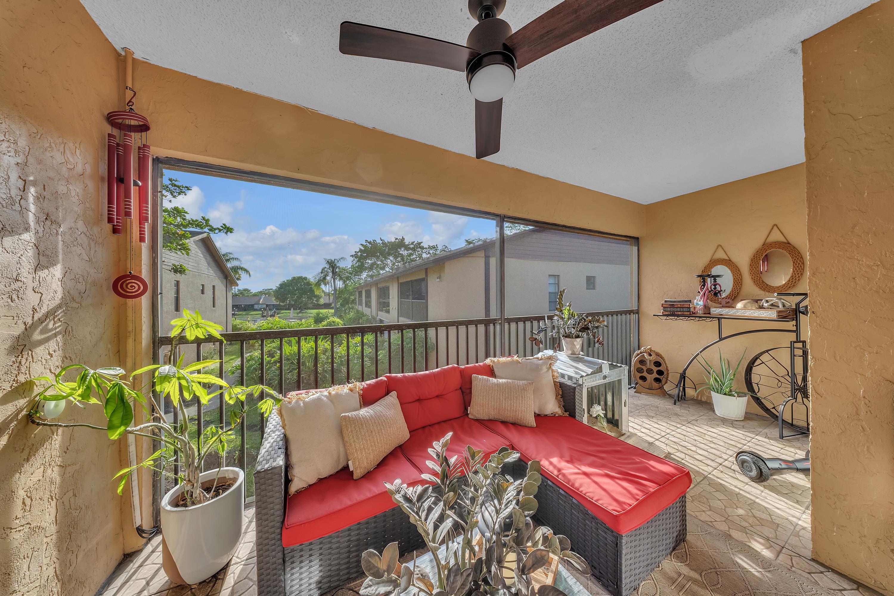 WOODLAKE ISLES NORTH CONDO - Residential