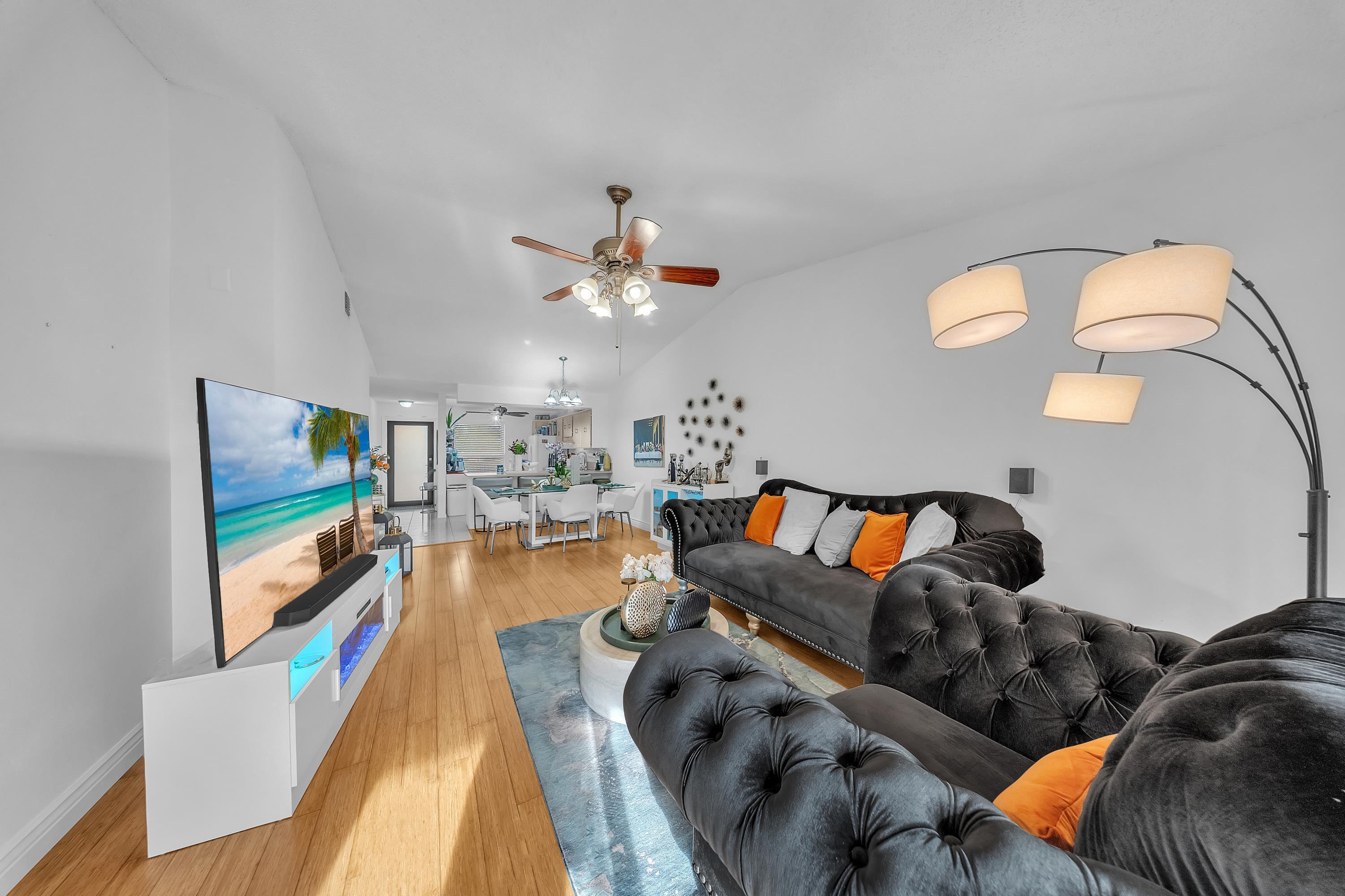WOODLAKE ISLES NORTH CONDO - Residential