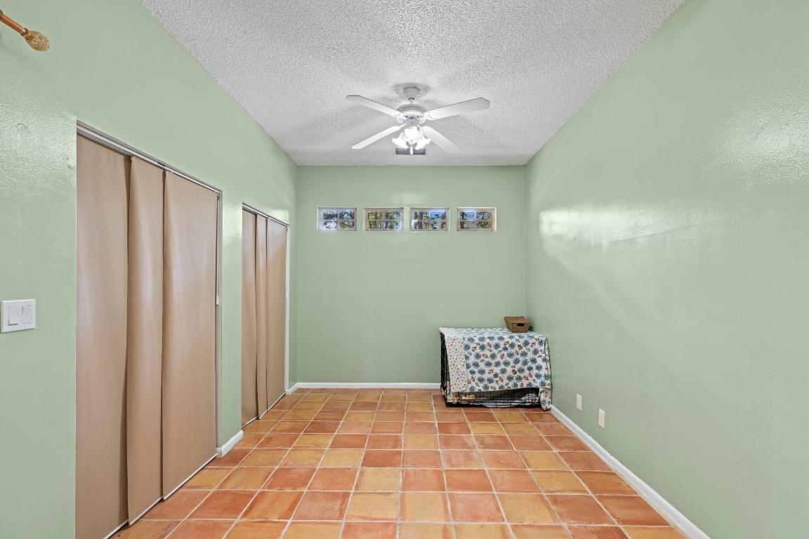LOXAHATCHEE GROVES IN - Residential