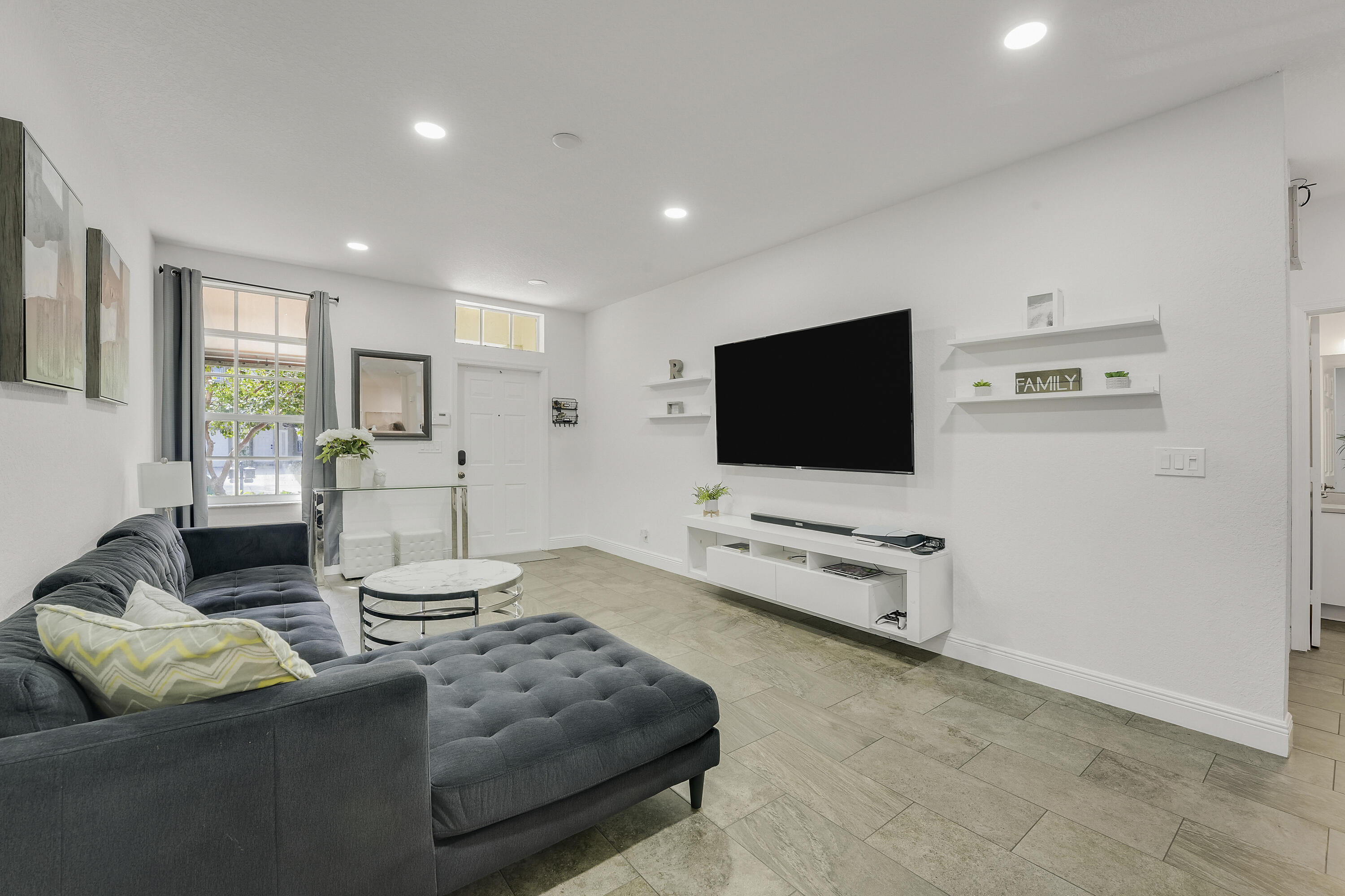 CEDAR RIDGE ESTATES - Residential