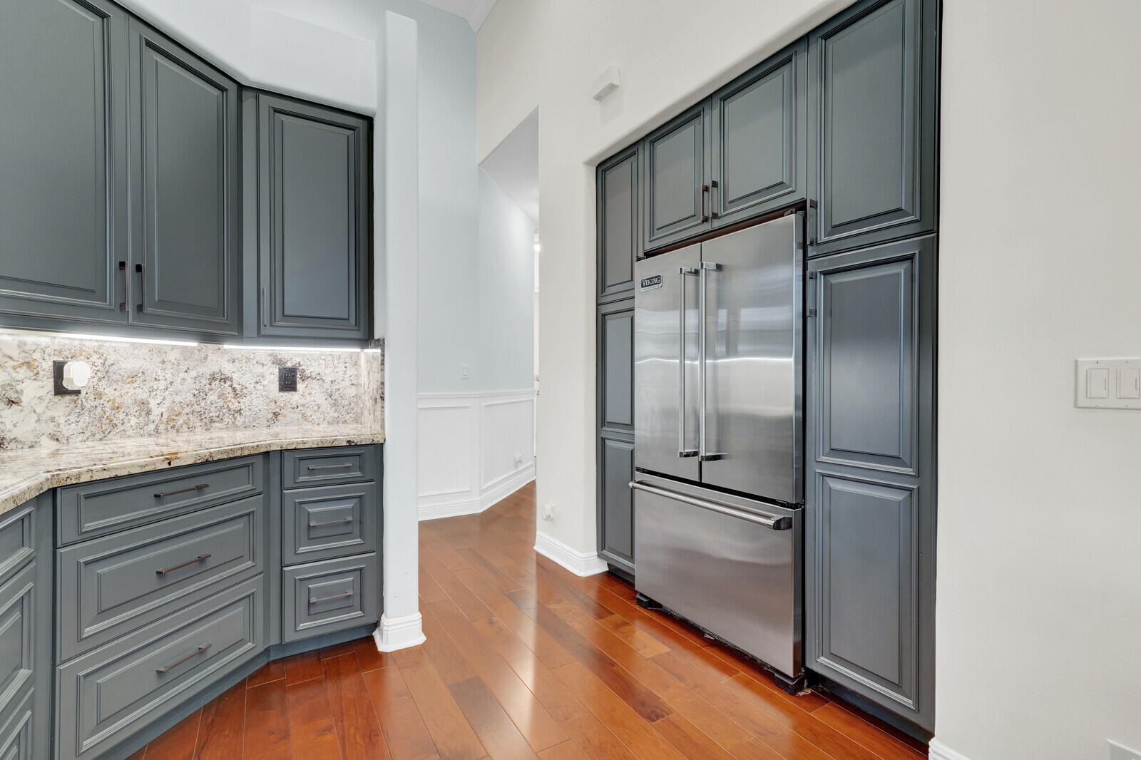 Heron Bay Three 159-41 B - Residential