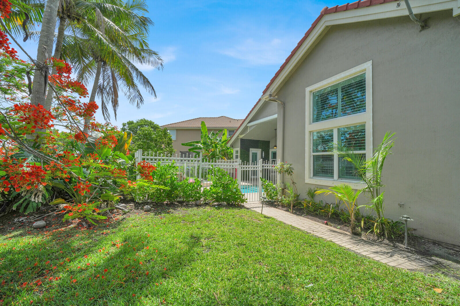 Heron Bay Three 159-41 B - Residential