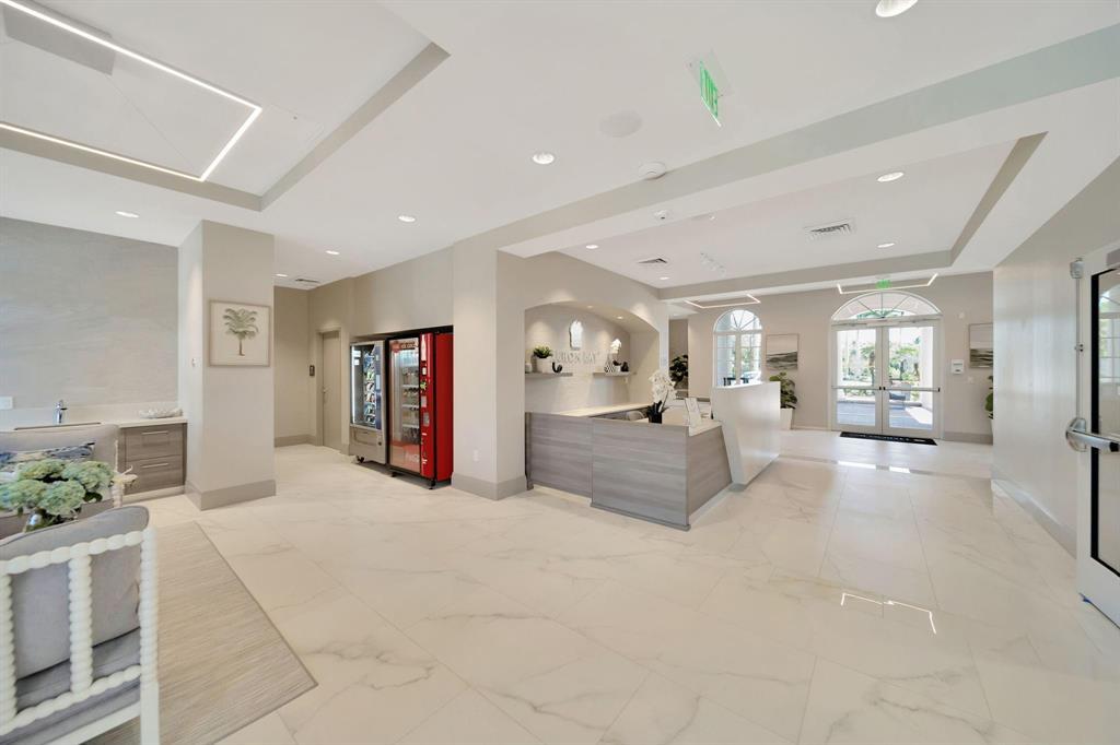 Heron Bay Three 159-41 B - Residential