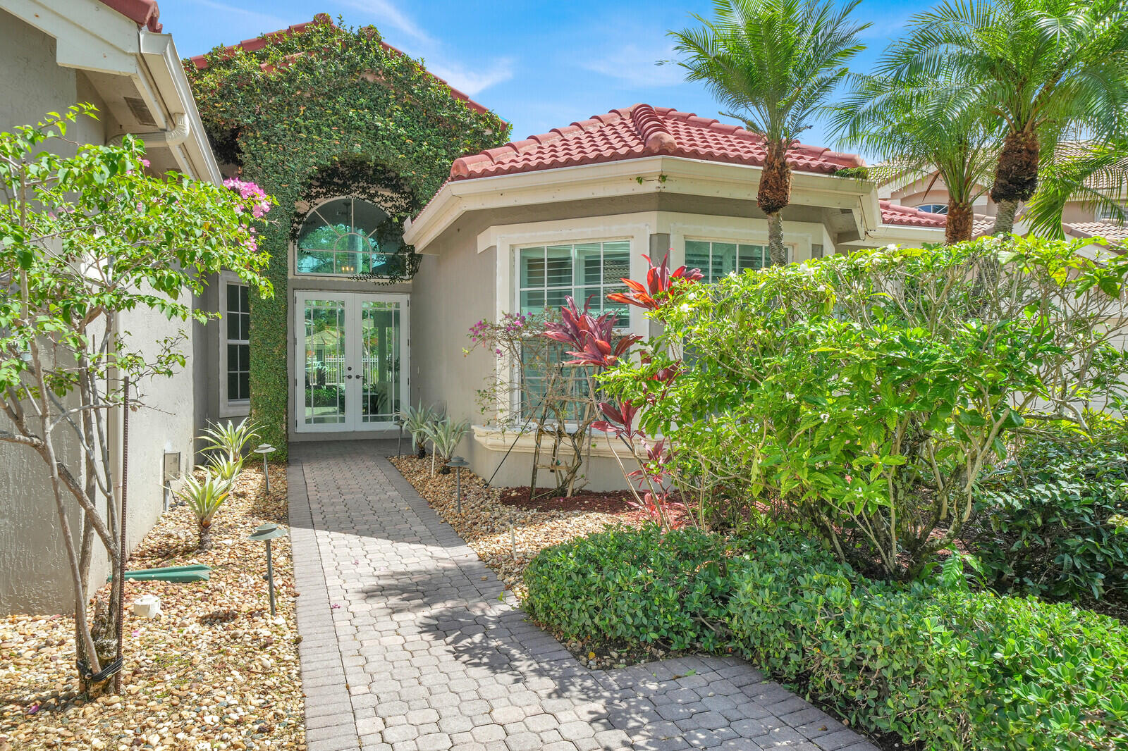 Heron Bay Three 159-41 B - Residential