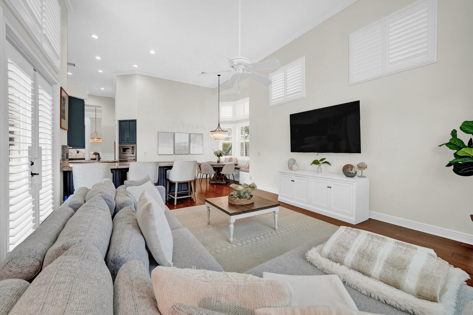 Heron Bay Three 159-41 B - Residential