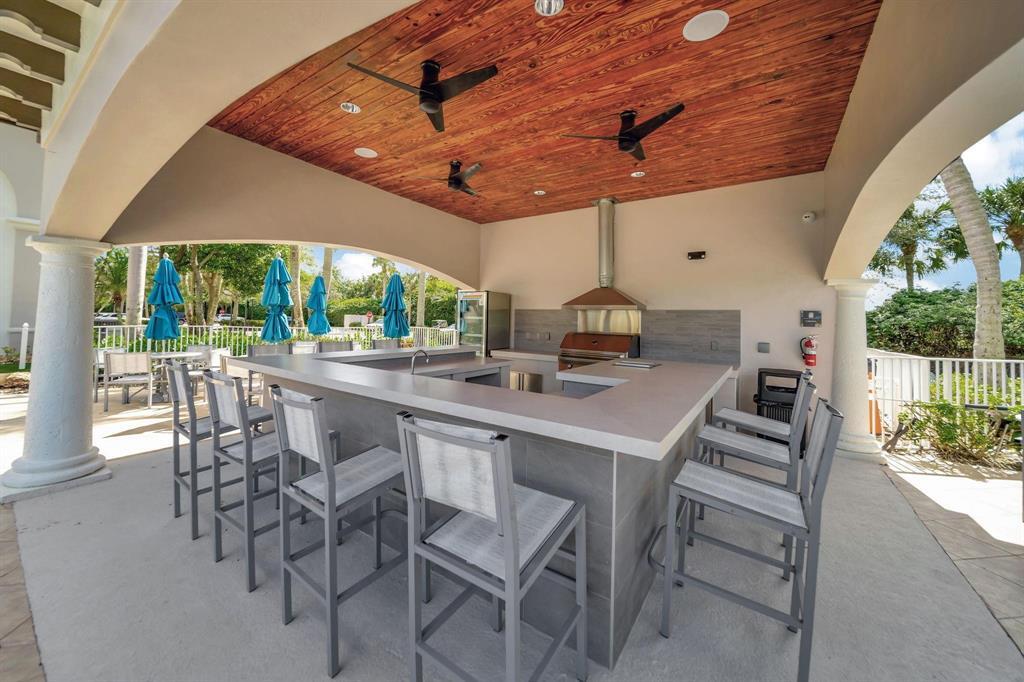 Heron Bay Three 159-41 B - Residential