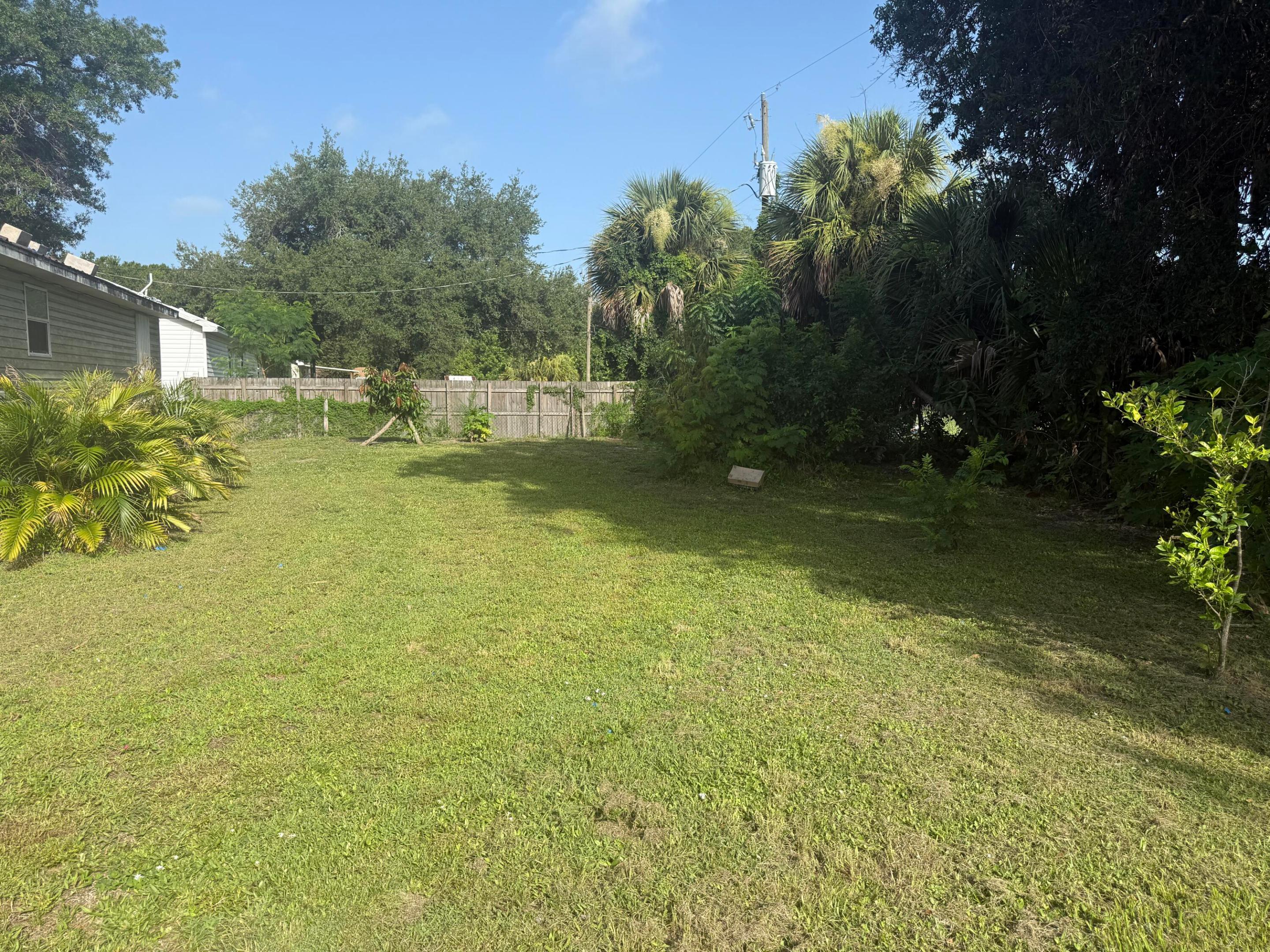 OKEECHOBEE PARK - Residential
