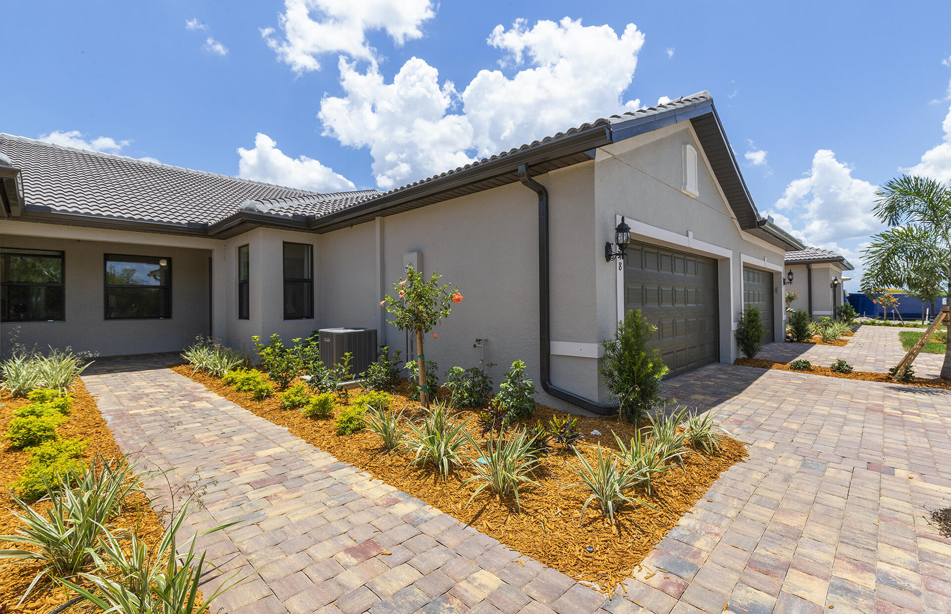 DEL WEBB NAPLES PAR 301-303 & 311 - Residential