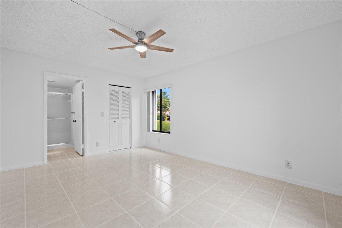 PINE RIDGE NORTH VILLAGE III CONDO - Residential