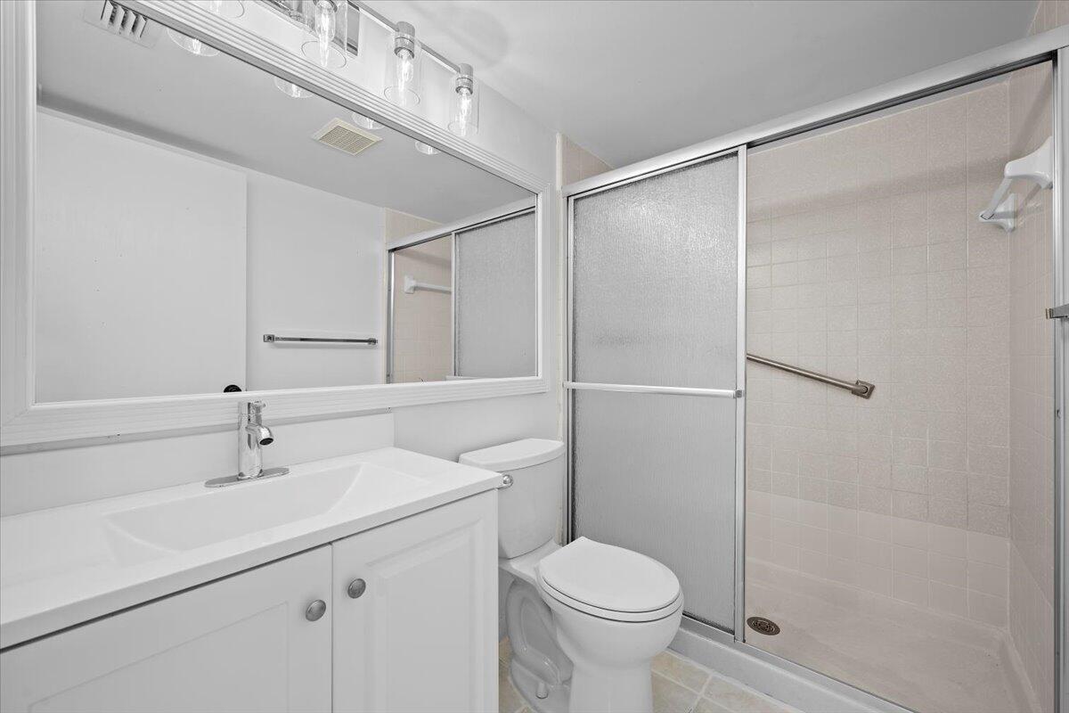 PINE RIDGE NORTH VILLAGE III CONDO - Residential