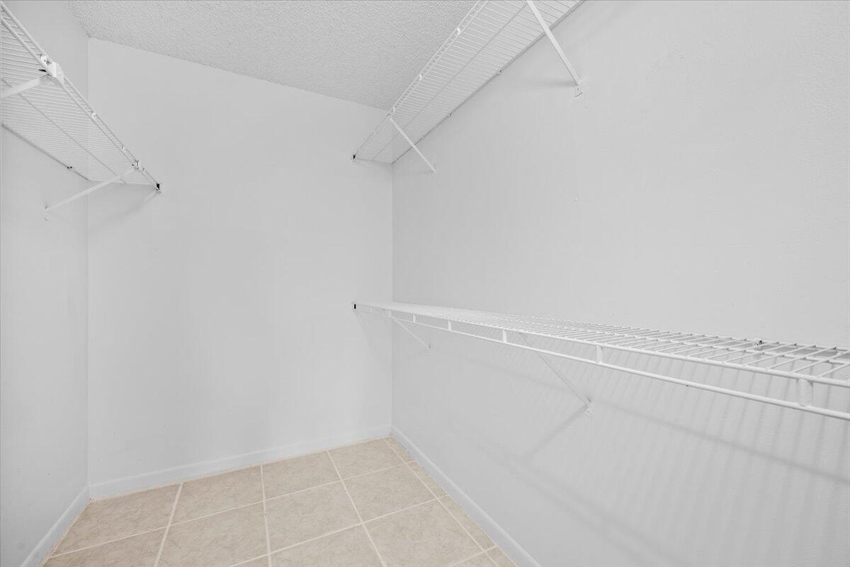 PINE RIDGE NORTH VILLAGE III CONDO - Residential