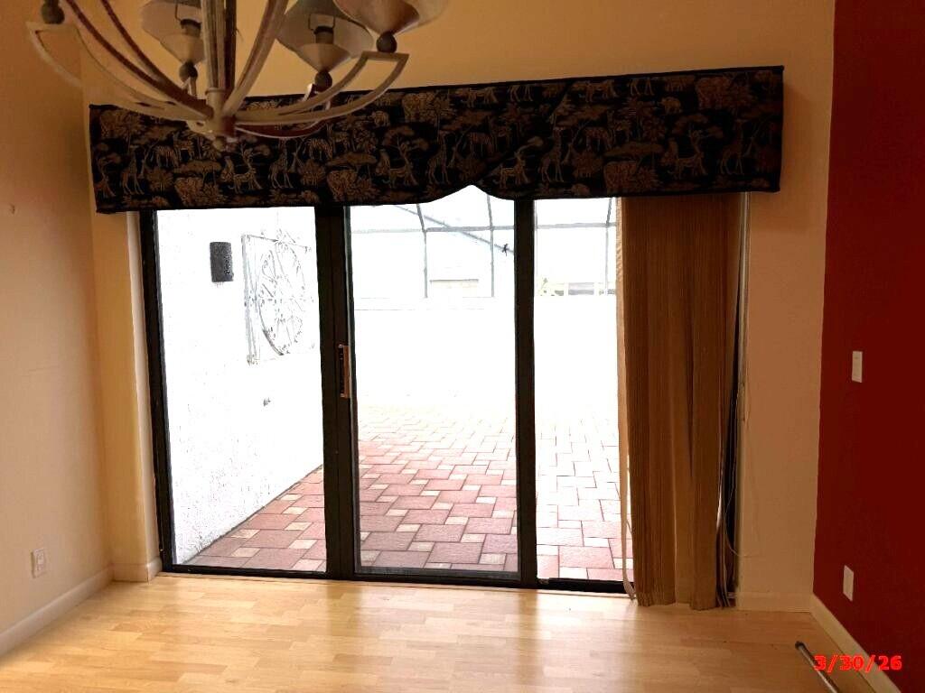 WINDSOR AT HUNTERS CONDO - Residential
