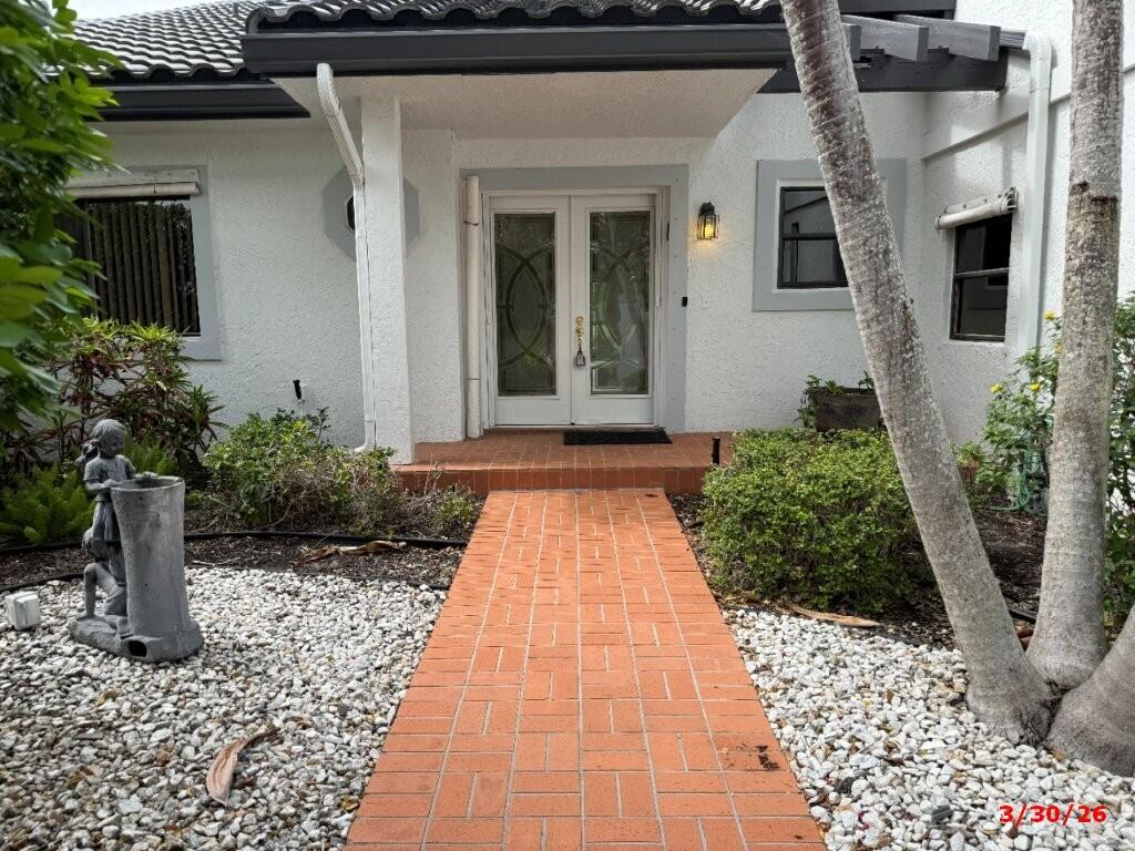 WINDSOR AT HUNTERS CONDO - Residential