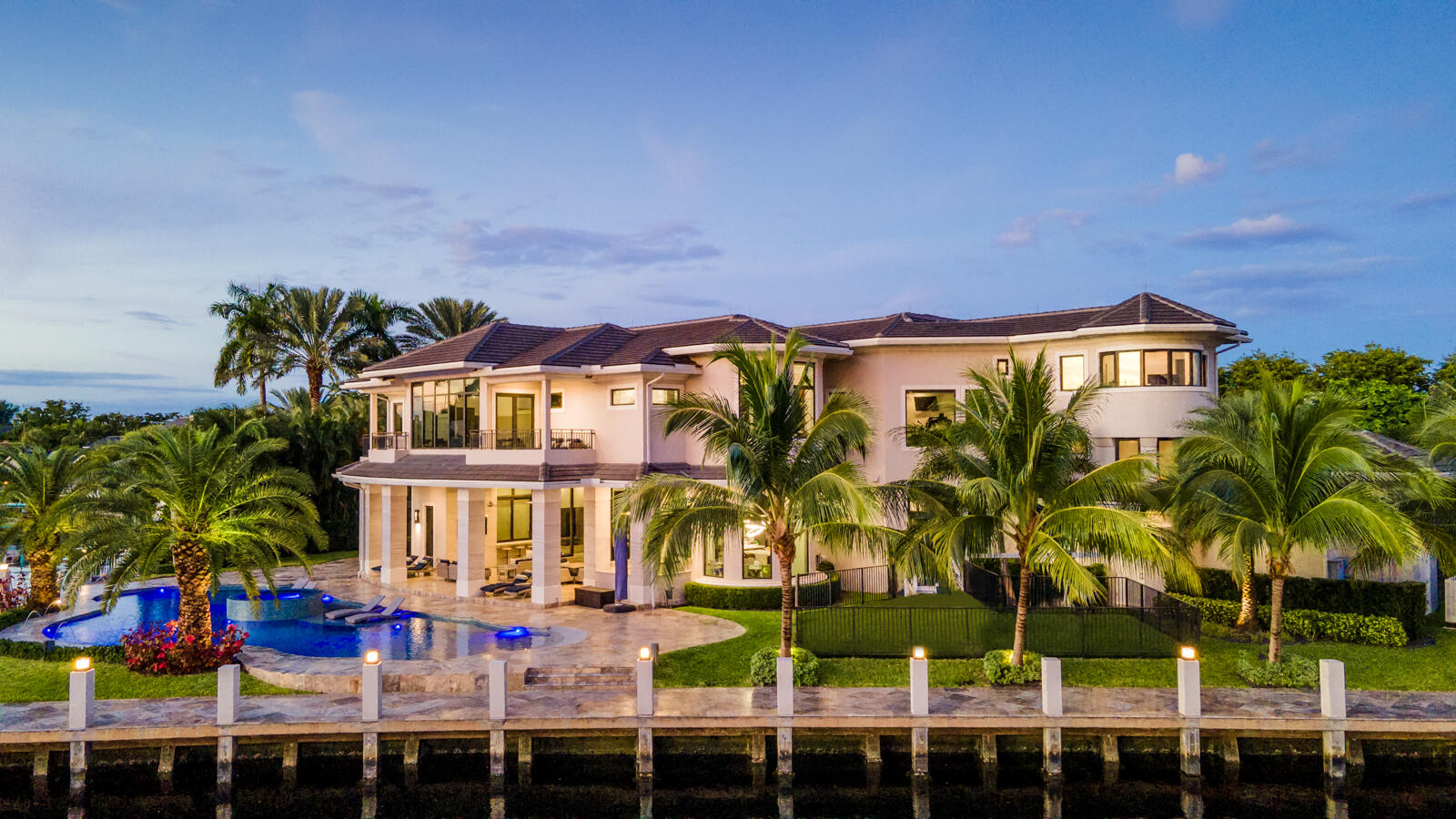 Bay Colony - Residential