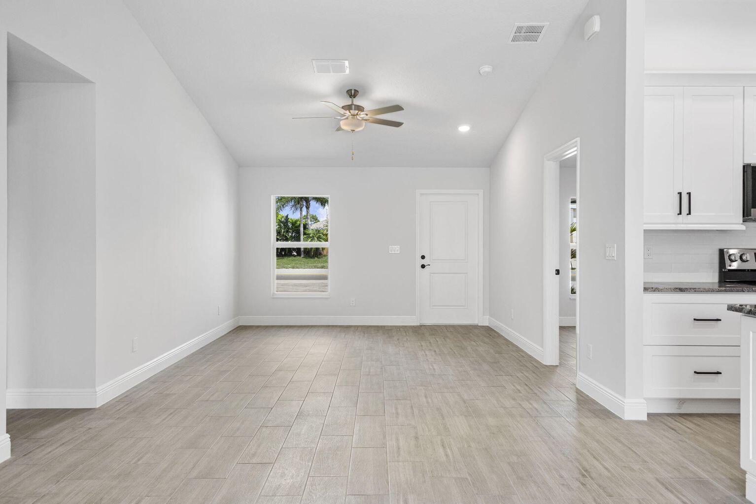 PORT ST LUCIE SECTION 13 - Residential