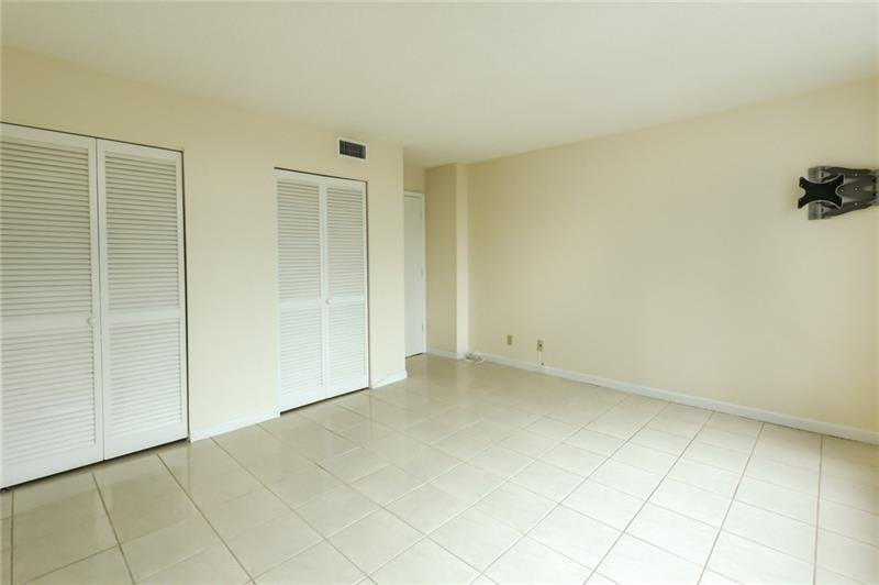 OCEAN COLONY - Residential