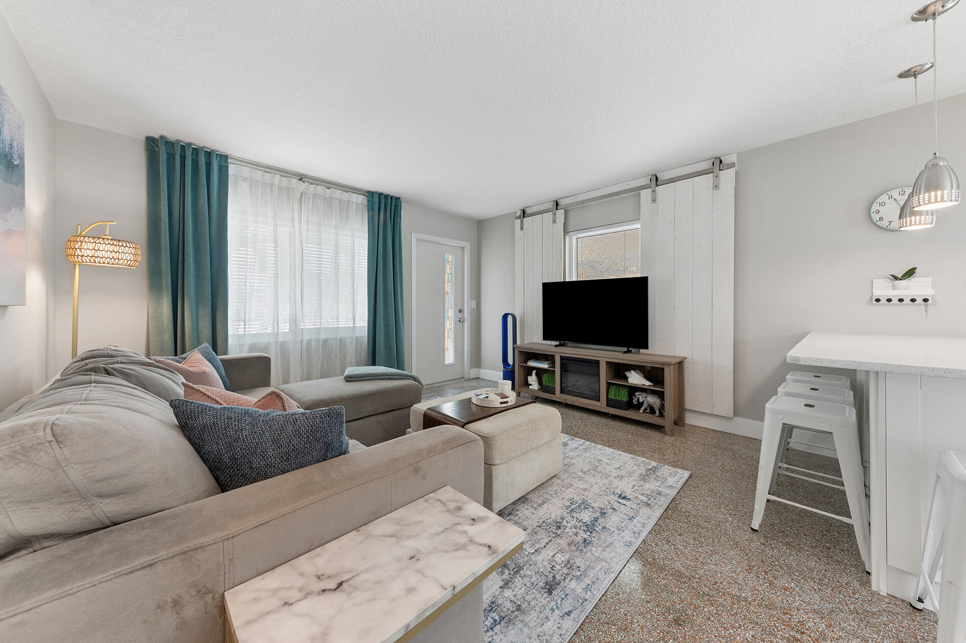 BOWERS PARK - Residential Lease