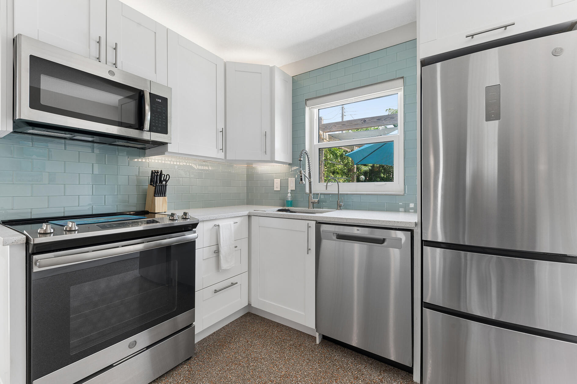 BOWERS PARK - Residential Lease