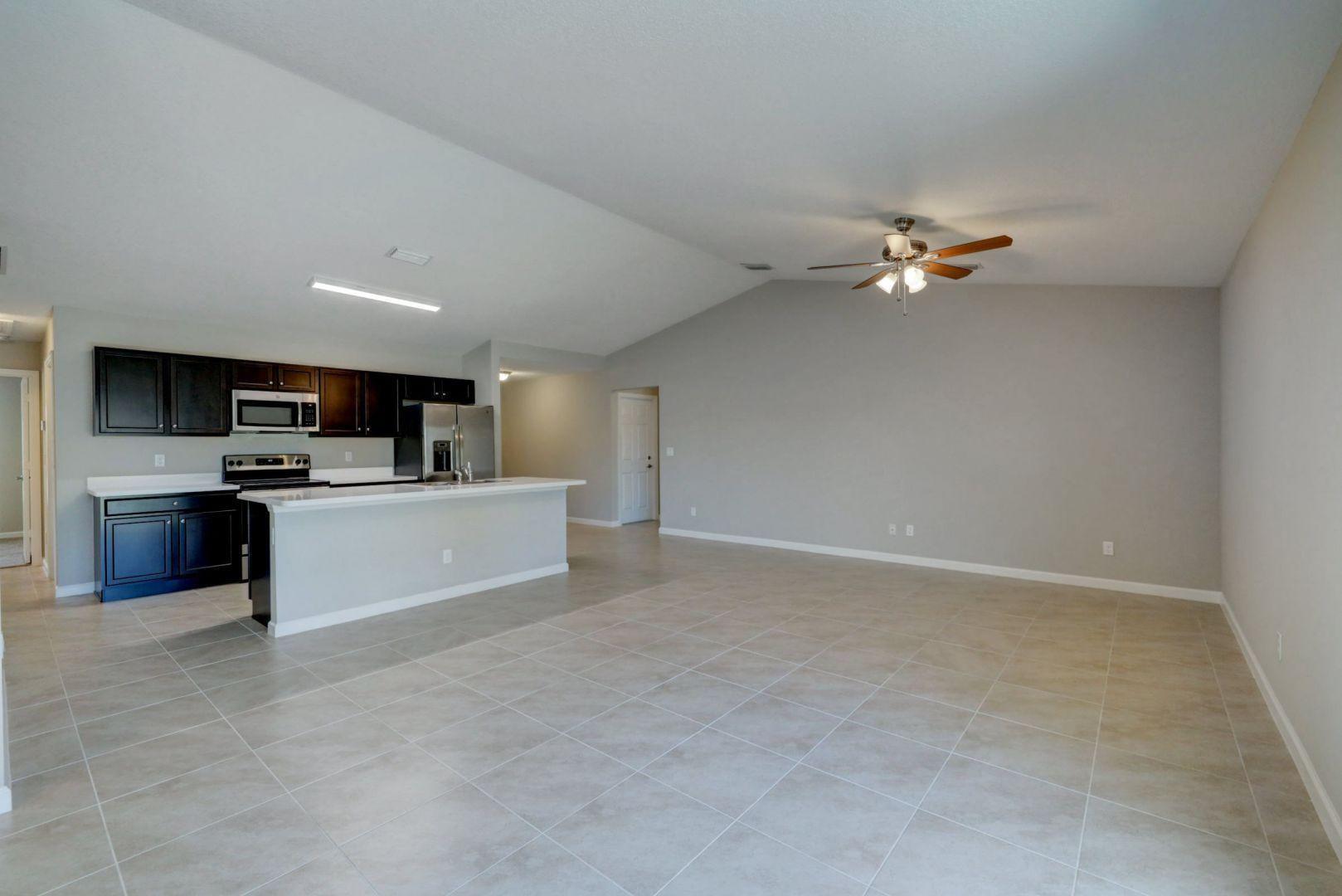 PORT ST LUCIE SECTION 19 - Residential