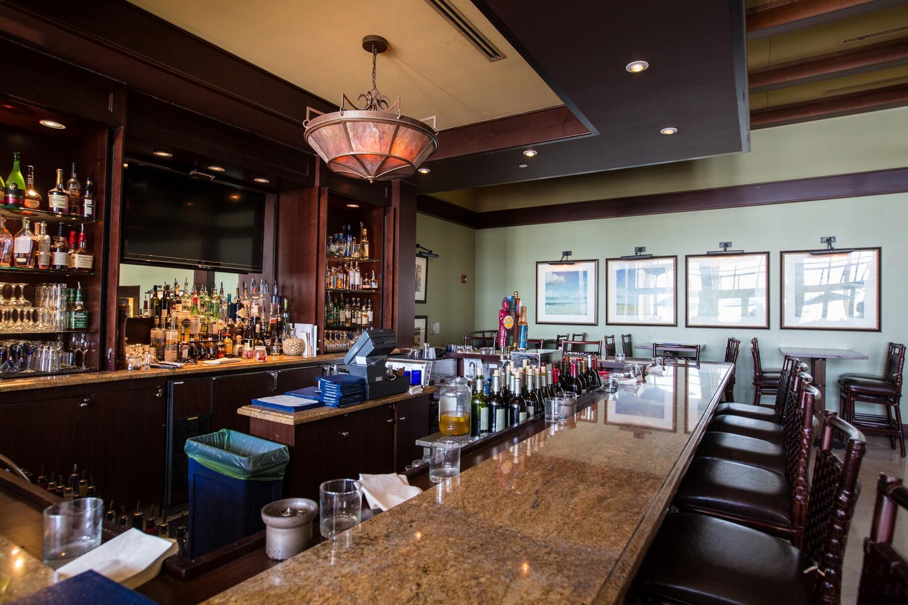 VERO BEACH HOTEL AND CLUB A CONDO - Residential