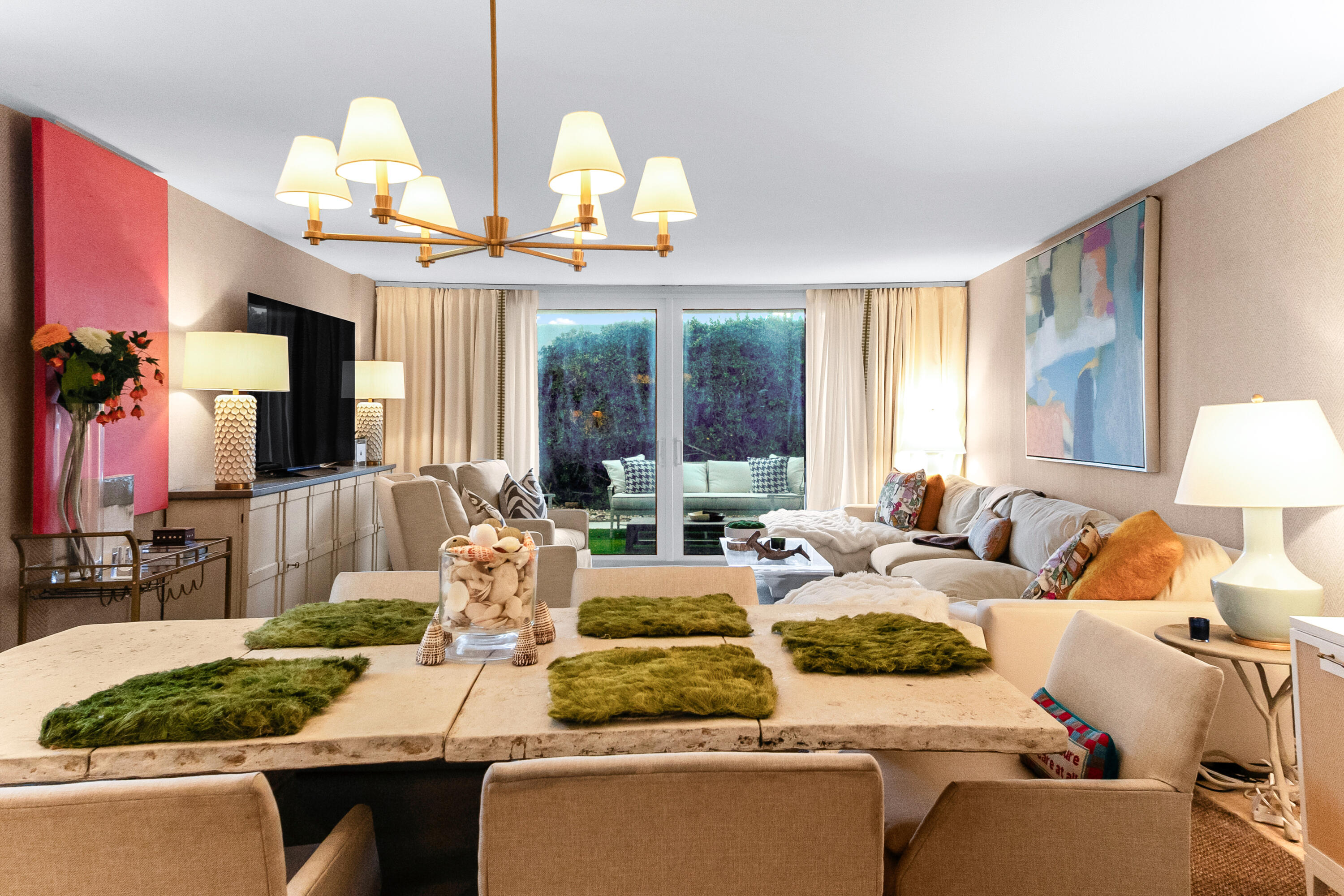 MAYFAIR HOUSE CONDO - Residential