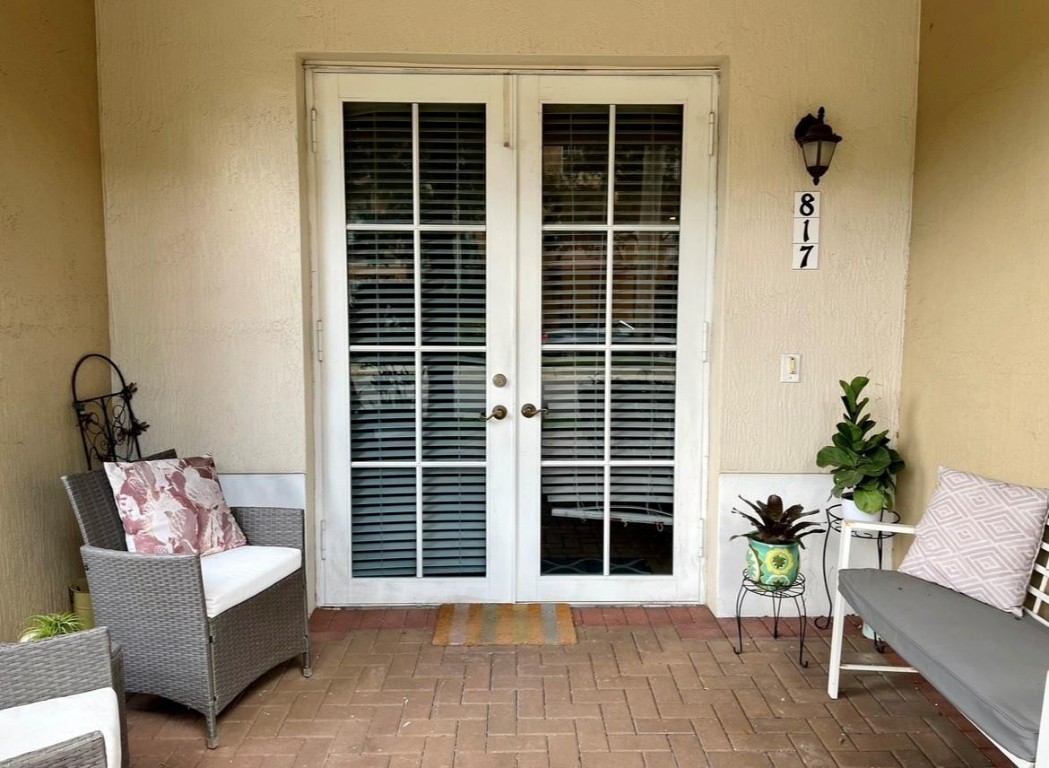 COBBLESTONE II CONDO - Residential