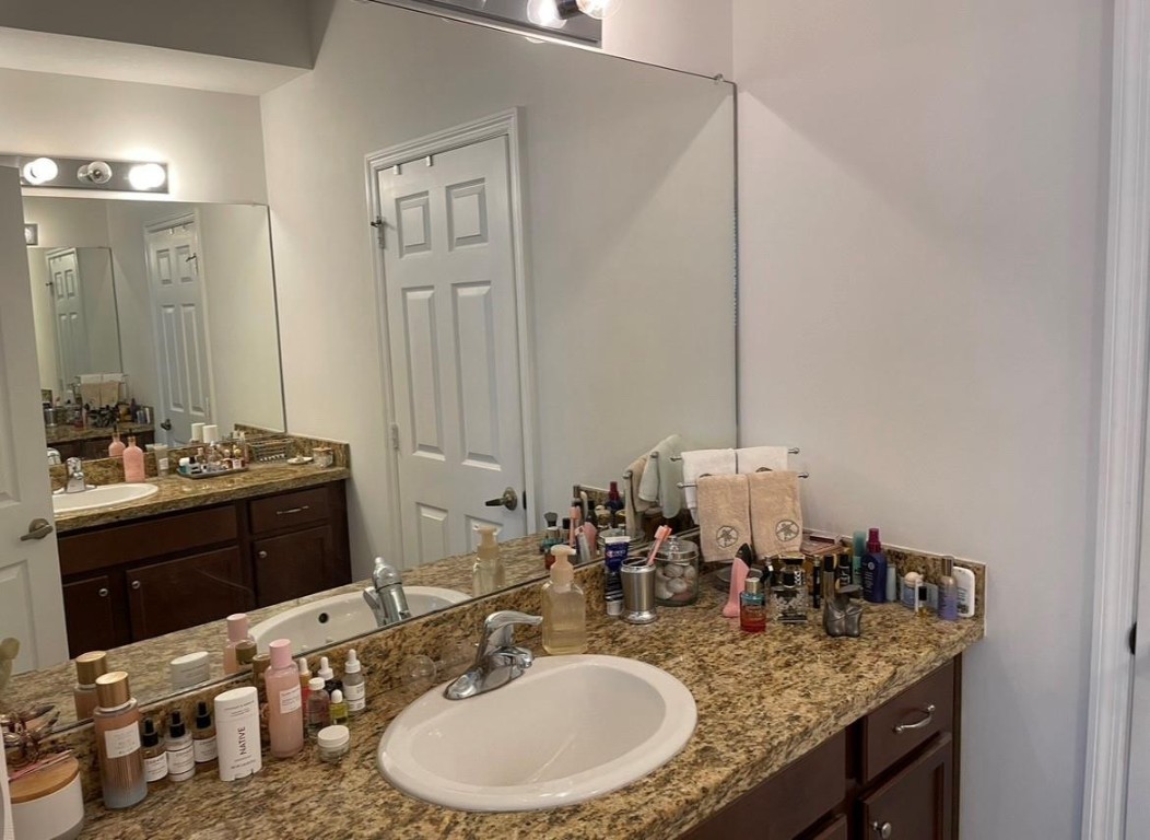 COBBLESTONE II CONDO - Residential
