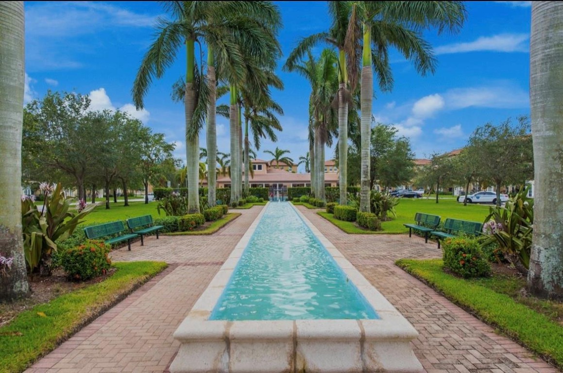 COBBLESTONE II CONDO - Residential