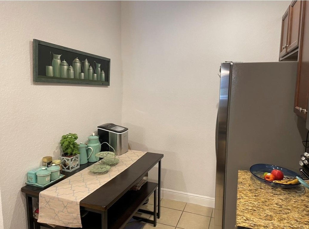 COBBLESTONE II CONDO - Residential