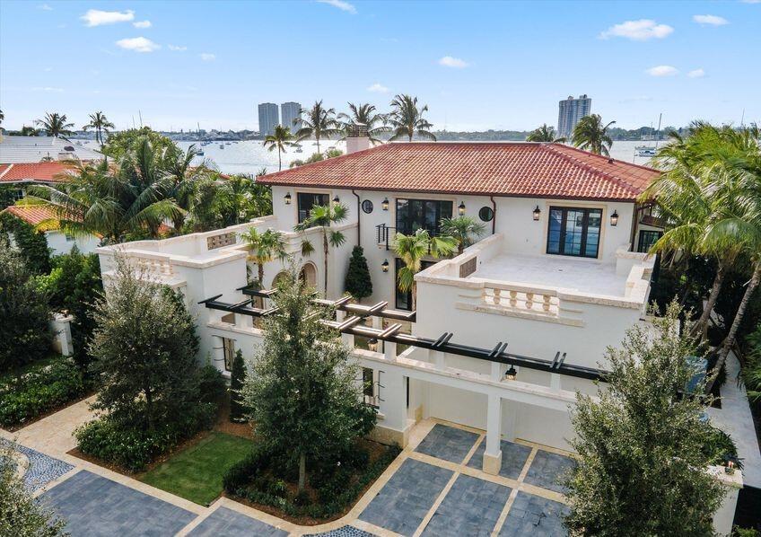 BELLO LIDO - Residential