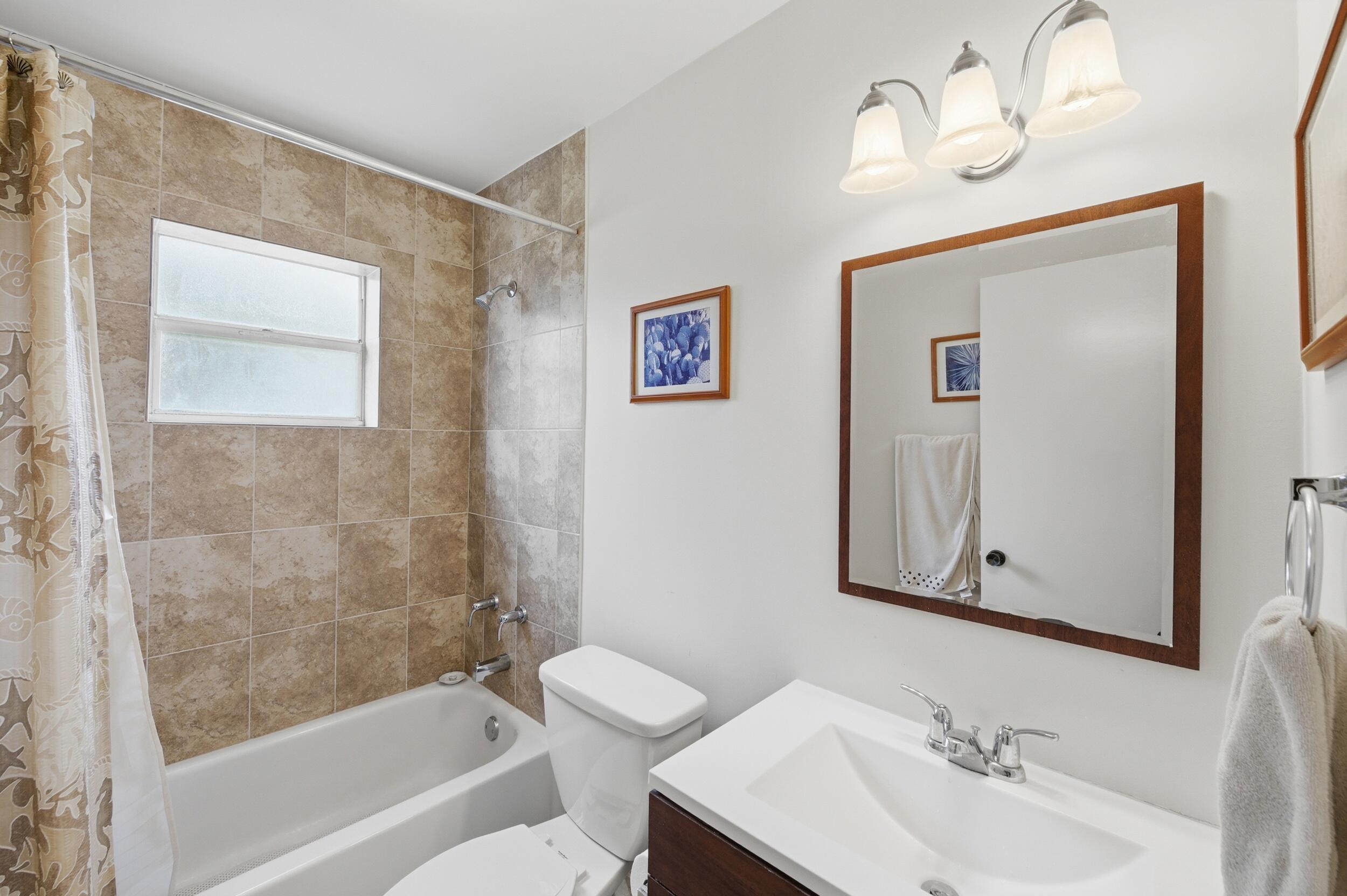 KINGS POINT - Residential