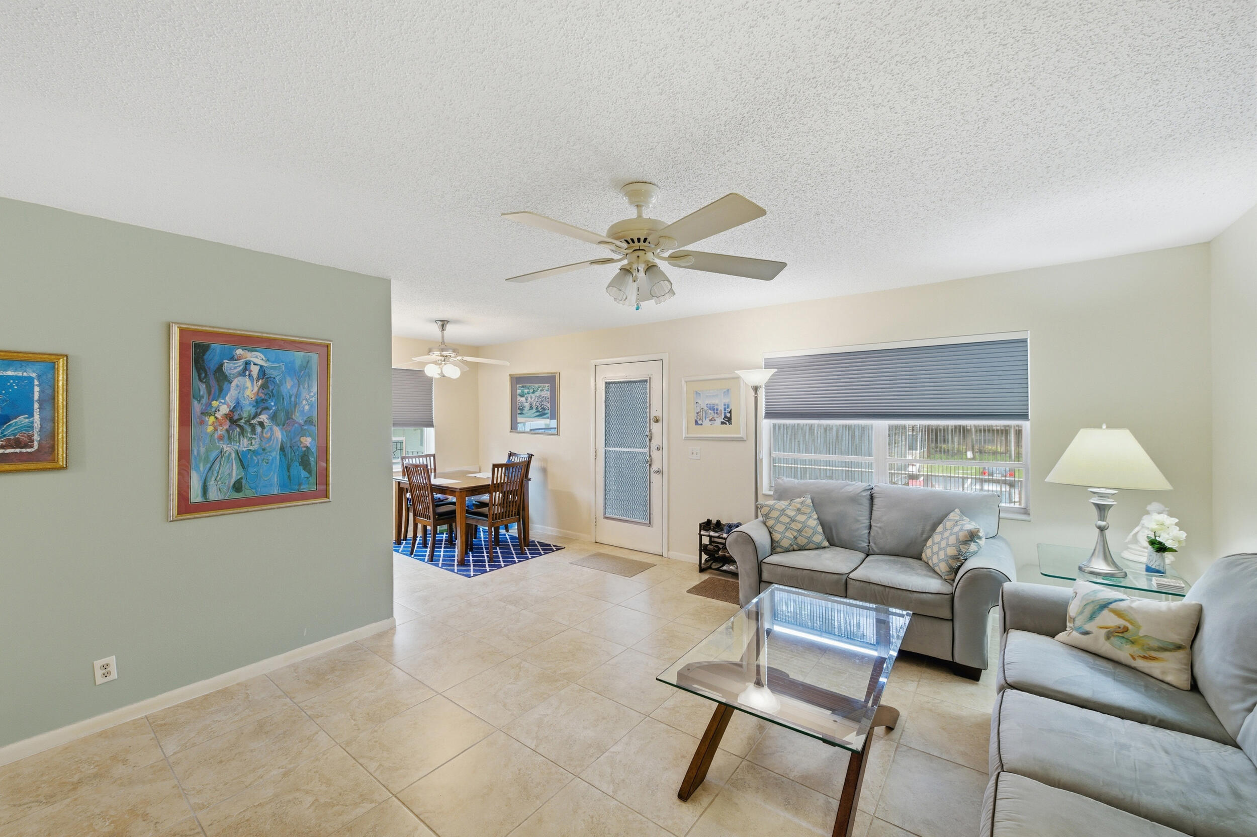 KINGS POINT - Residential