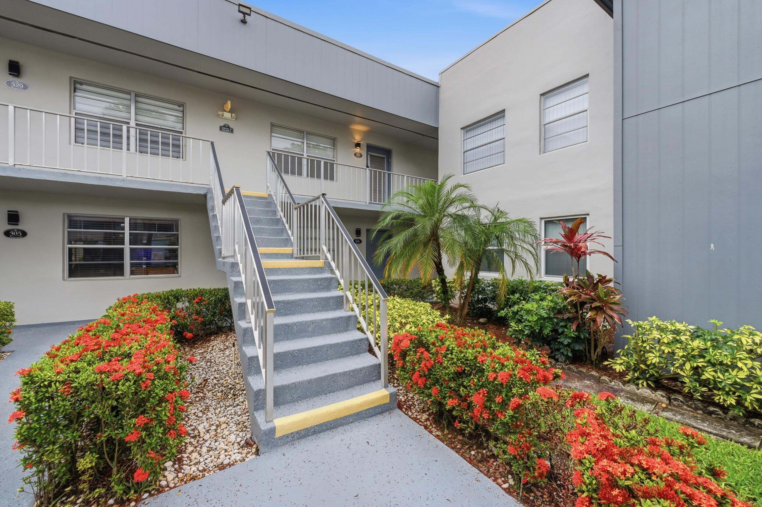 KINGS POINT - Residential