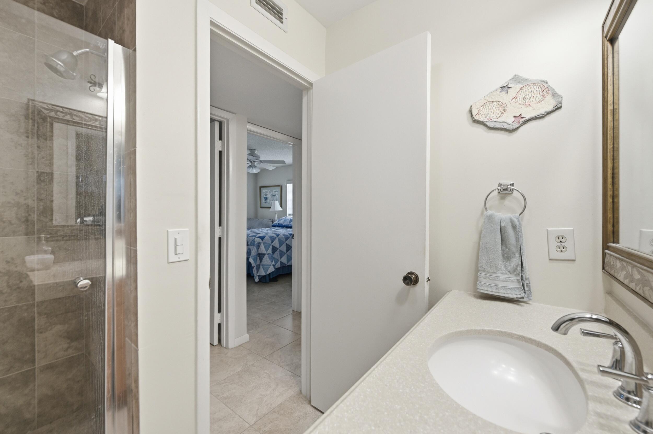 KINGS POINT - Residential