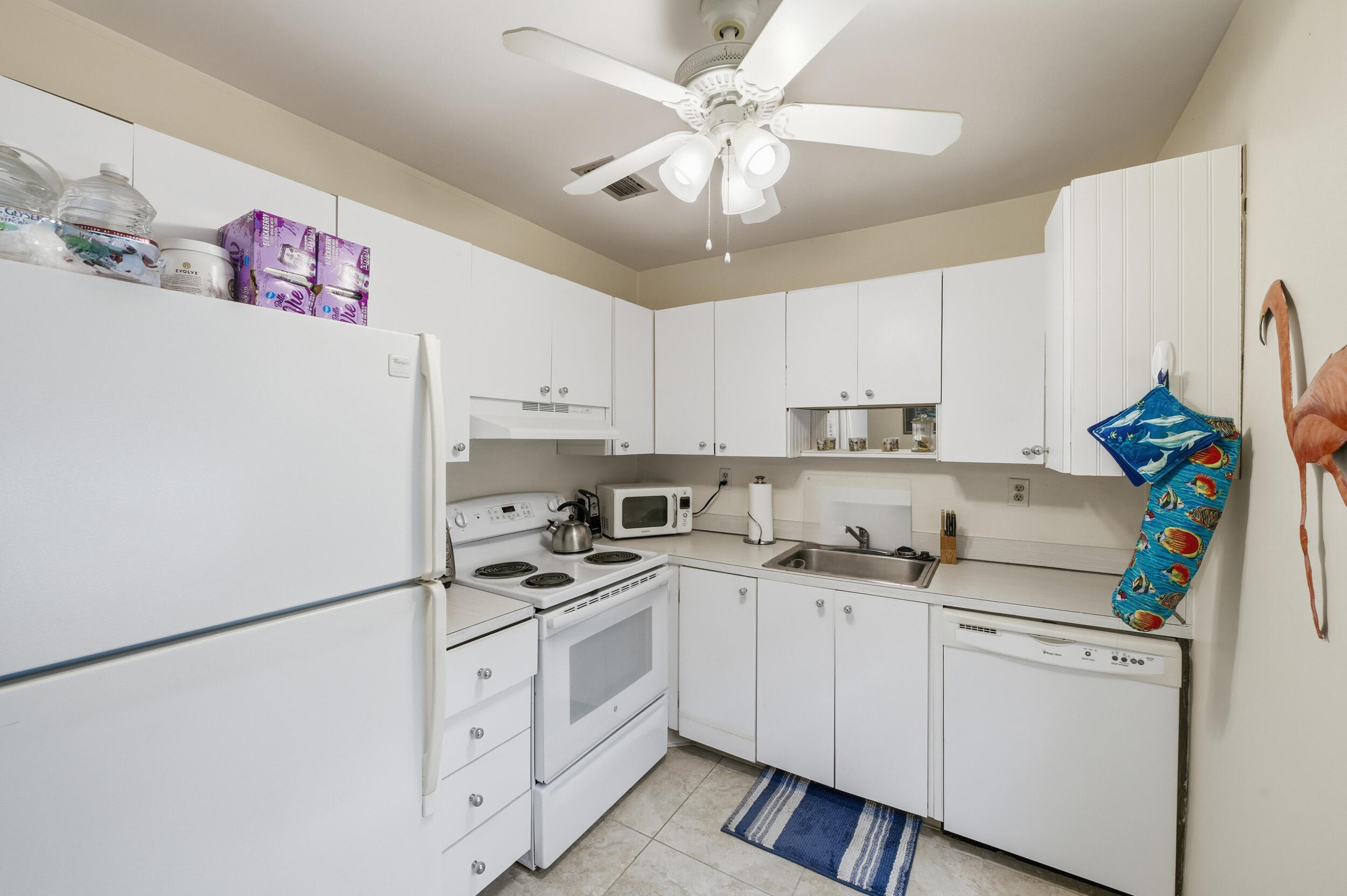 KINGS POINT - Residential
