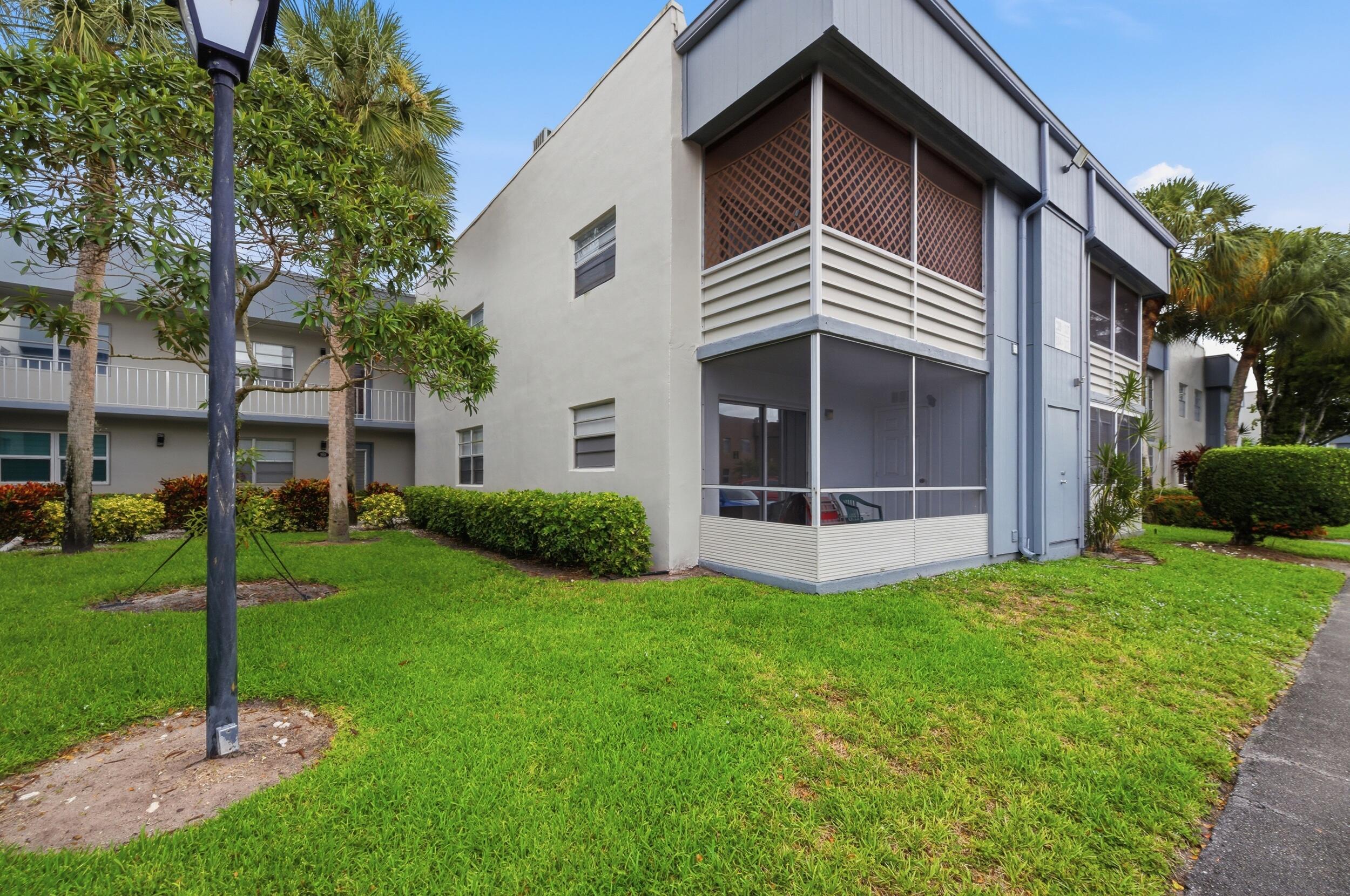 KINGS POINT - Residential